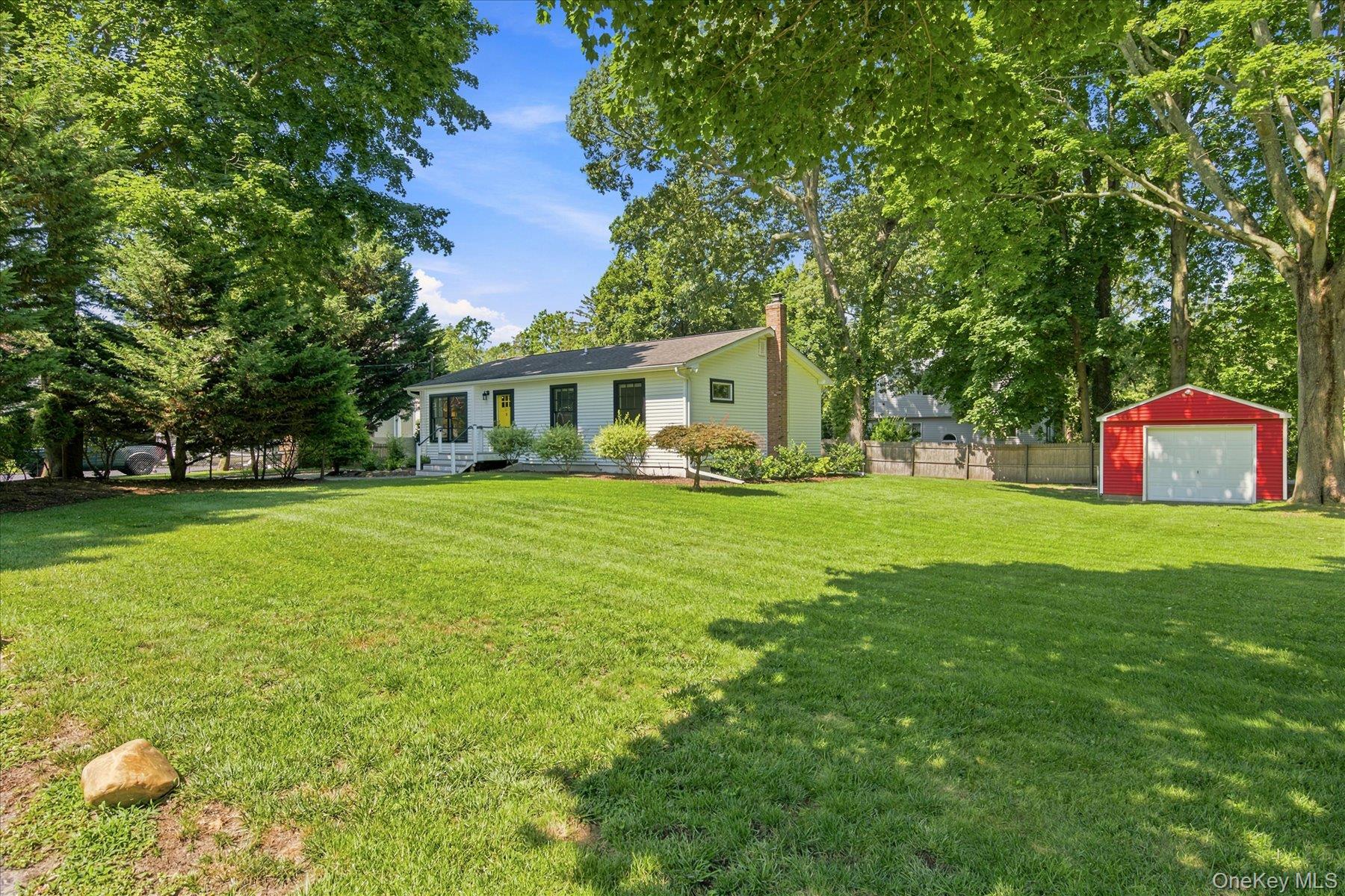 20 Lynbrook Drive Property Photo 4