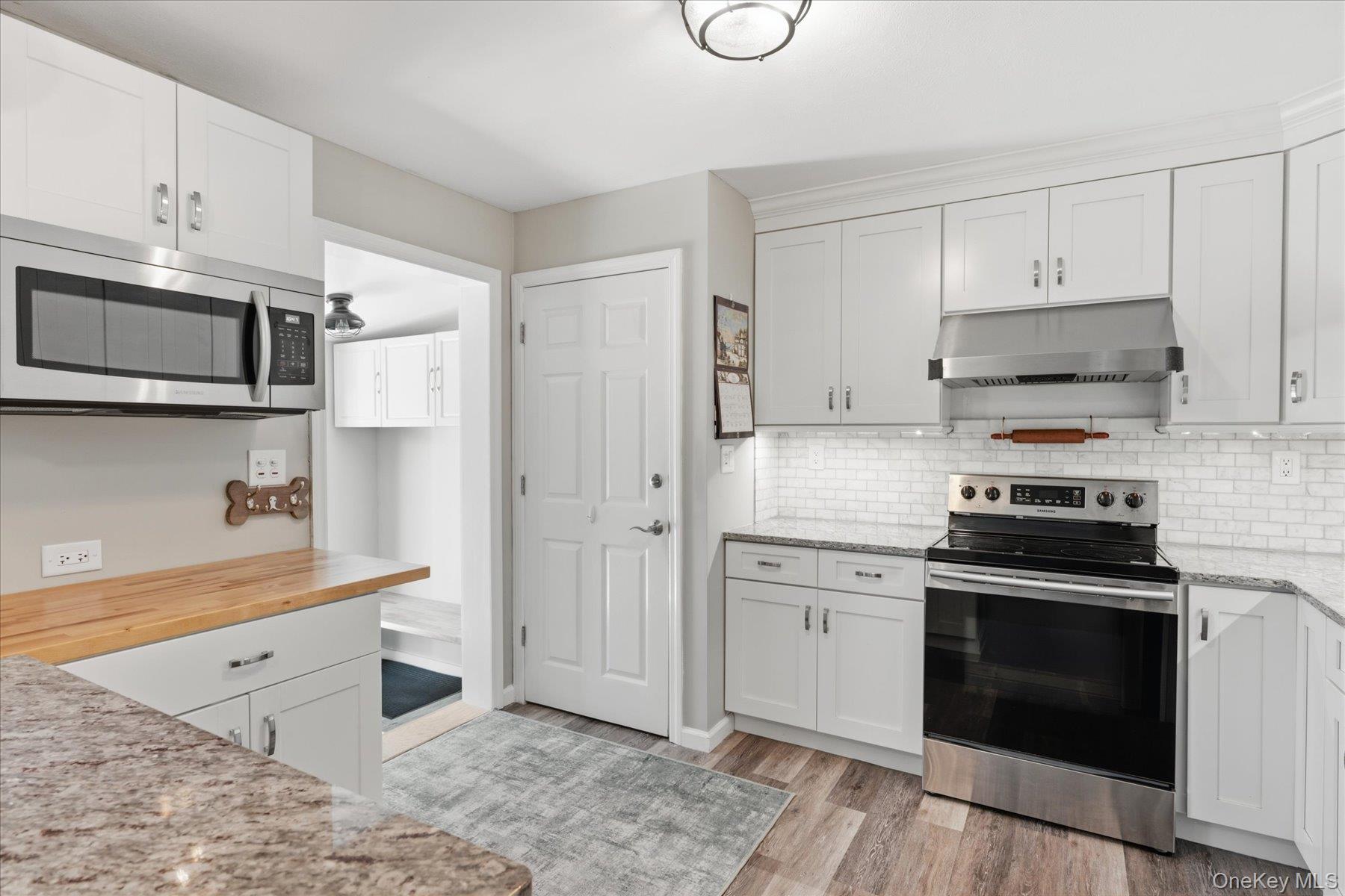 20 Lynbrook Drive Property Photo 19