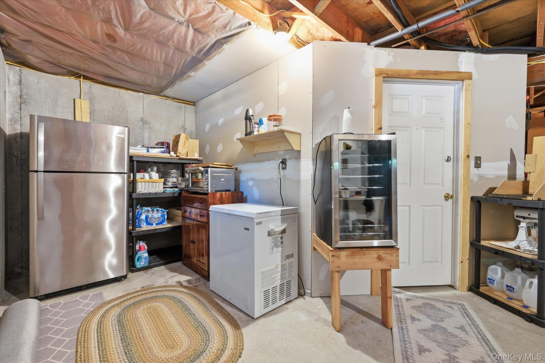 20 Lynbrook Drive Property Photo 28