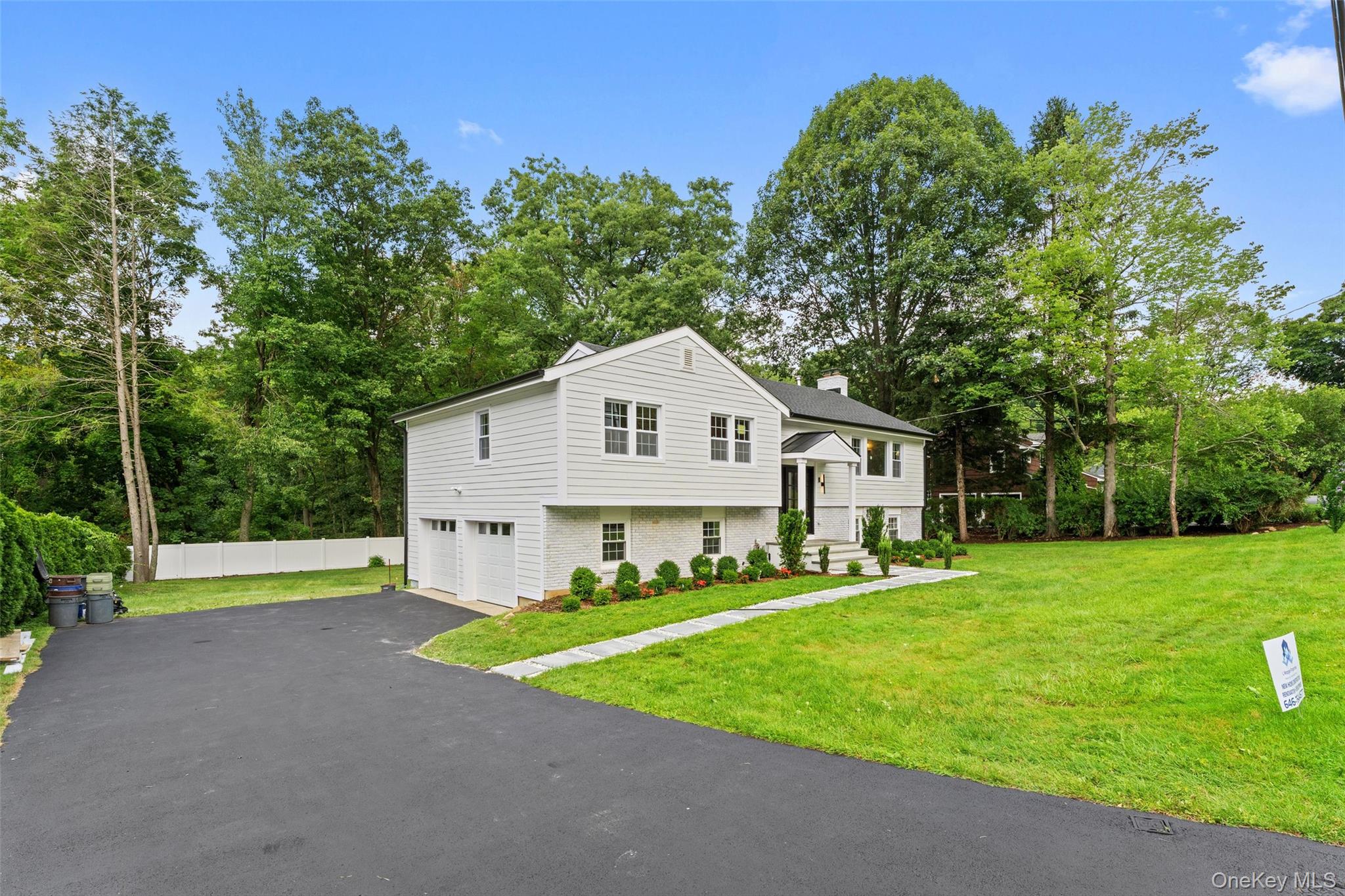 121 Duxbury Road Property Photo 2