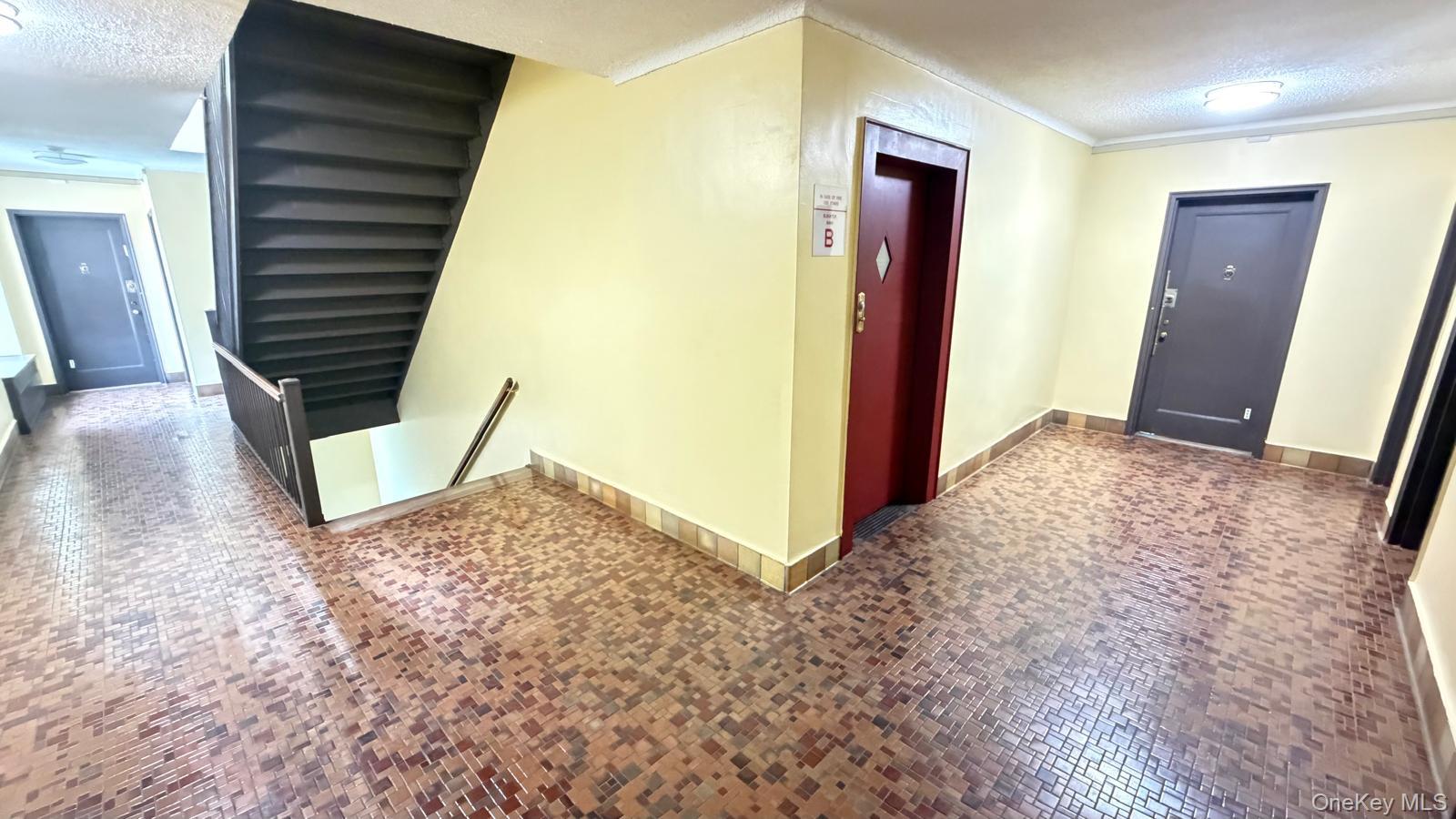 61-41 Saunders Street B67 Property Photo 4