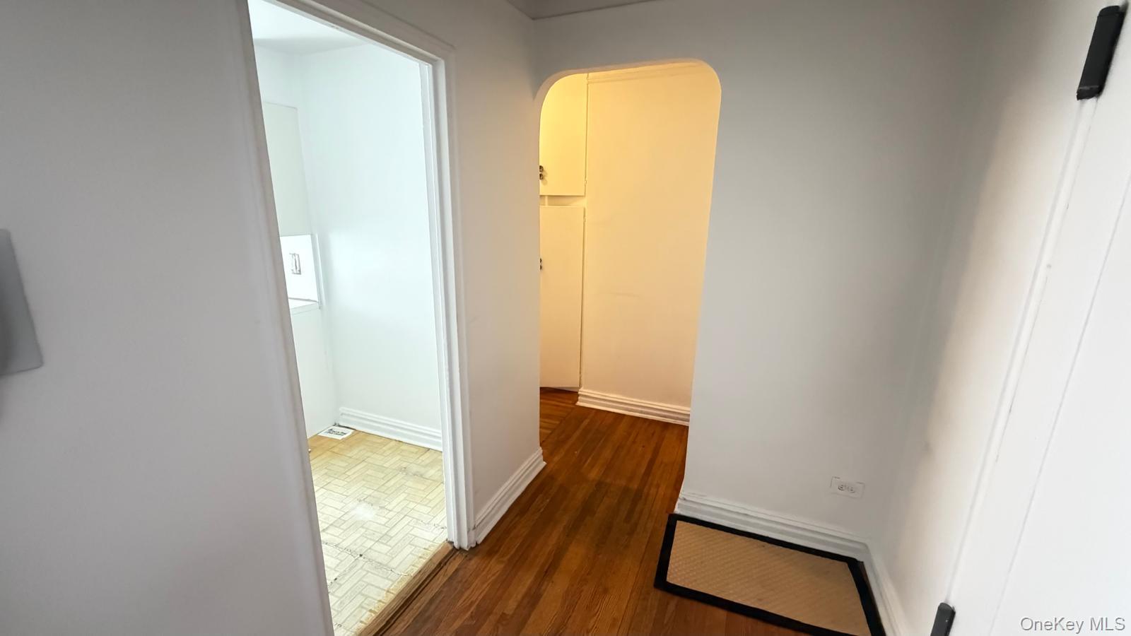 61-41 Saunders Street B67 Property Photo 8