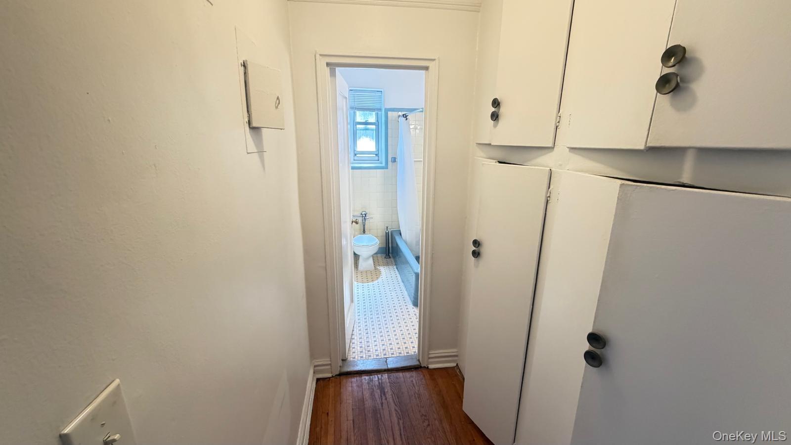 61-41 Saunders Street B67 Property Photo 11