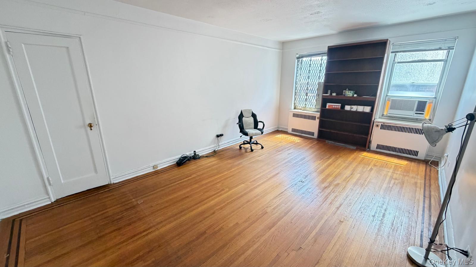 61-41 Saunders Street B67 Property Photo 12
