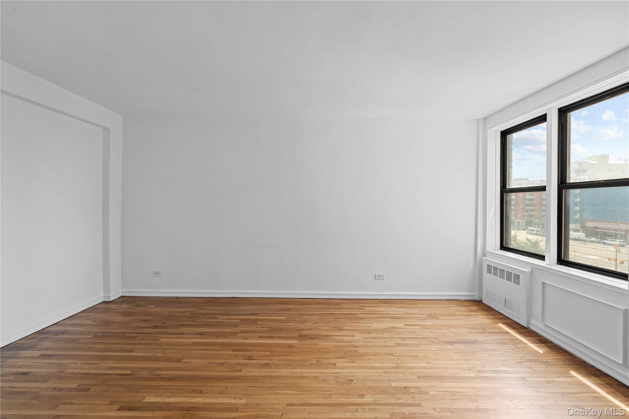 100-25 Queens Boulevard 4jj Property Photo 10