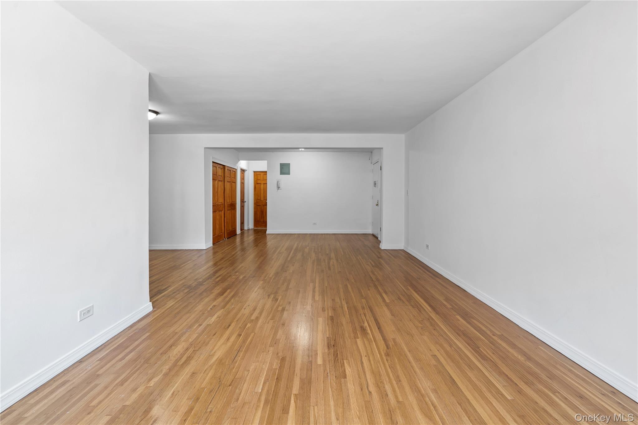 100-25 Queens Boulevard 4jj Property Photo 17