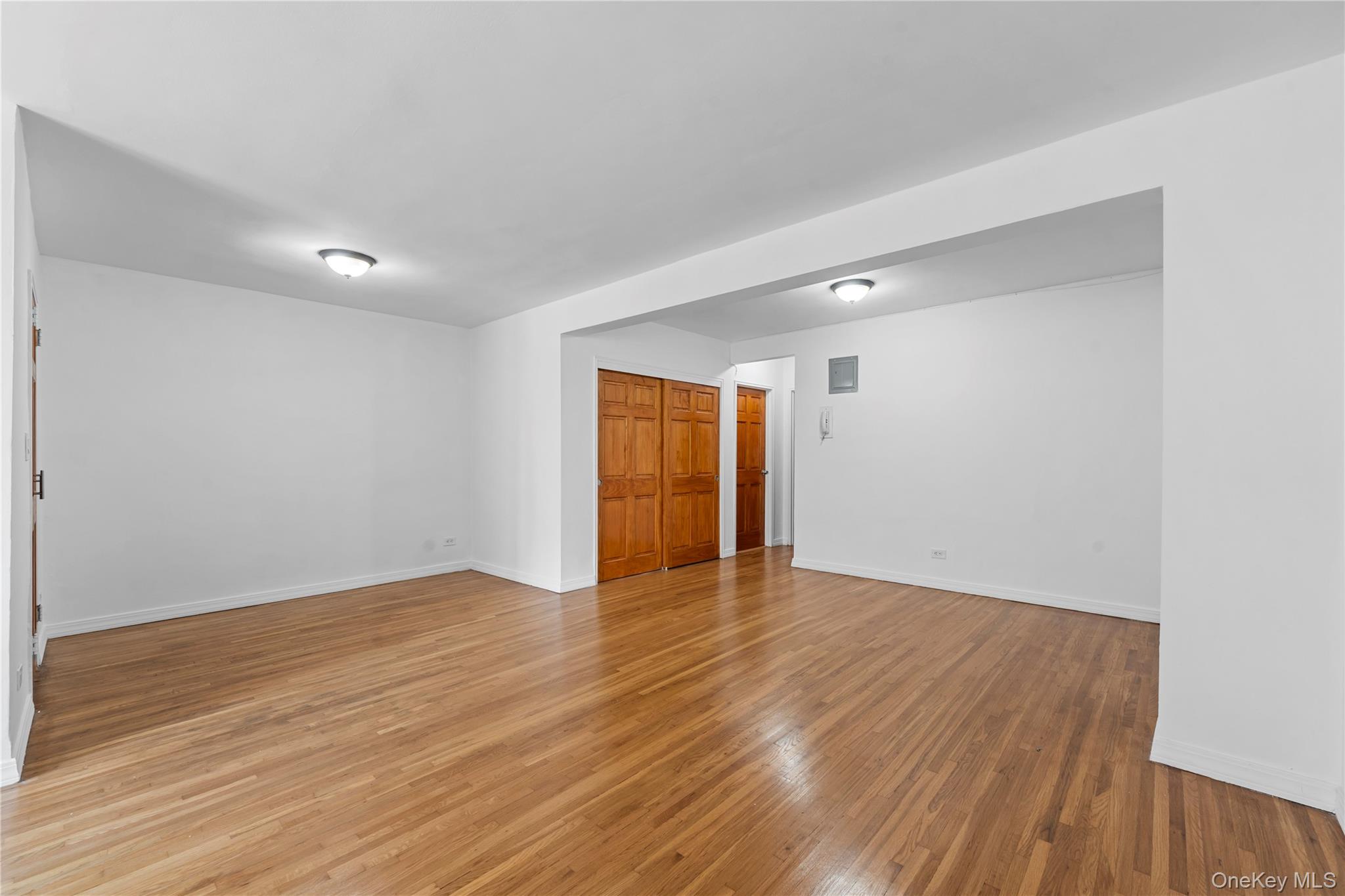 100-25 Queens Boulevard 4jj Property Photo 18