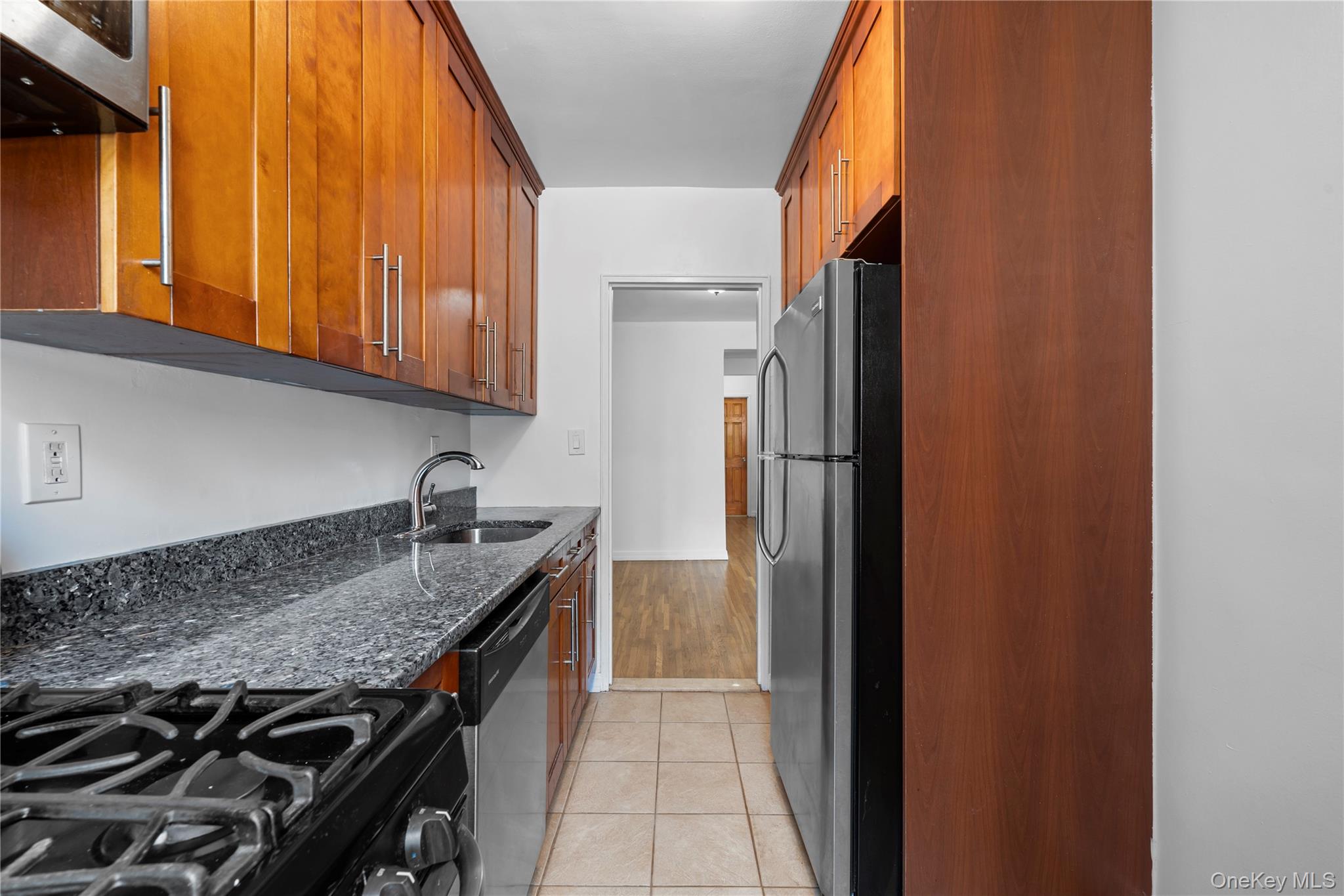 100-25 Queens Boulevard 4jj Property Photo 25