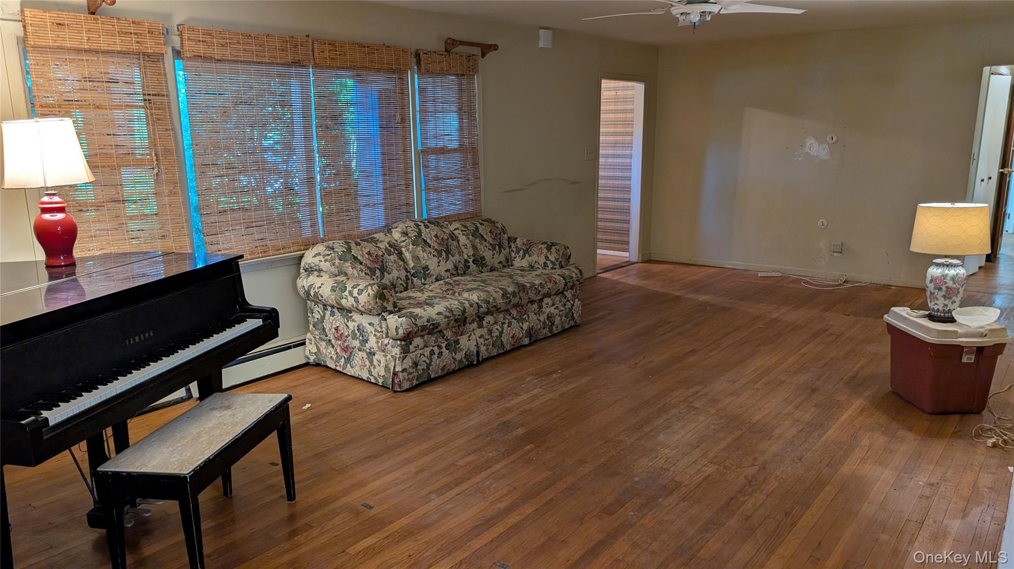 14 Tall Tree Lane Property Photo 2