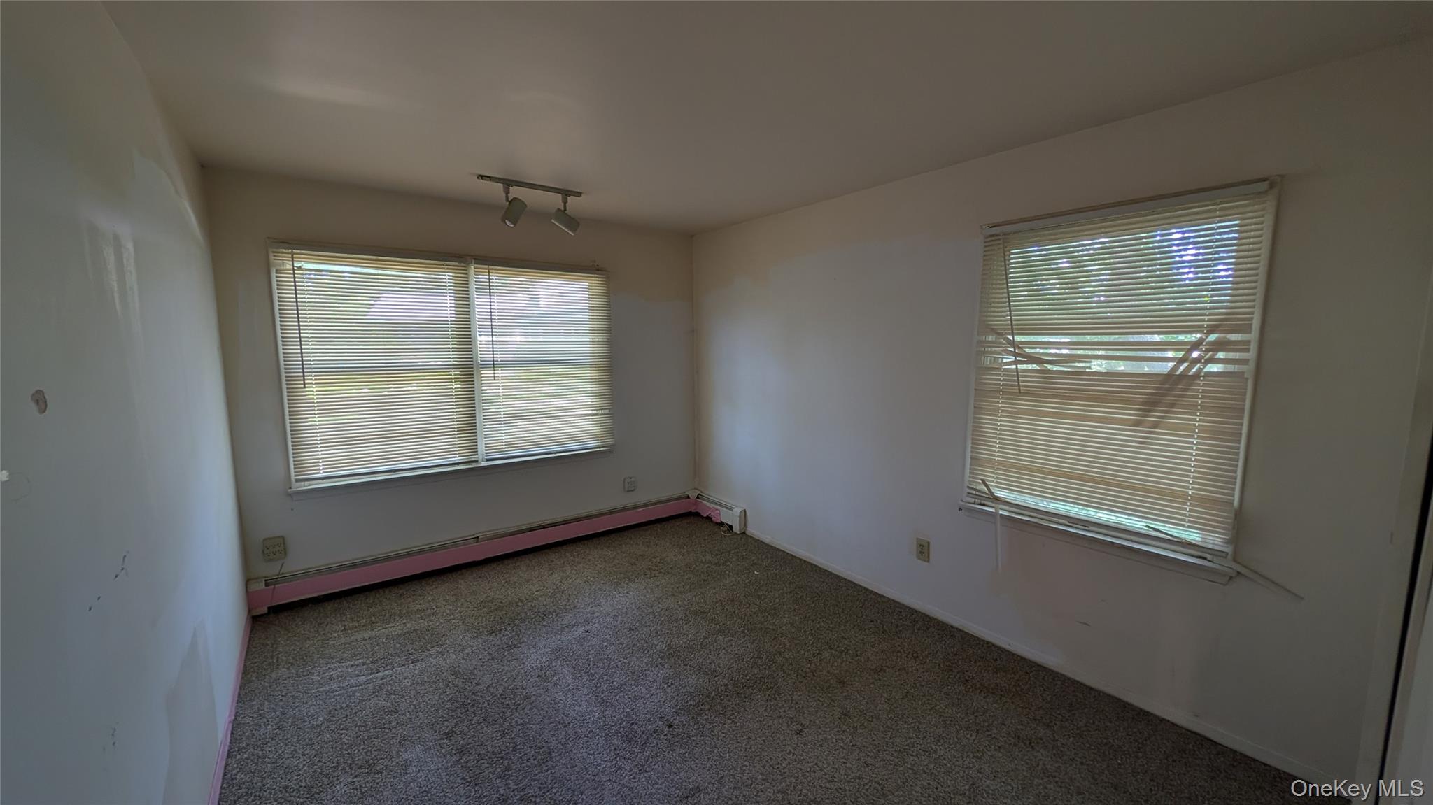 14 Tall Tree Lane Property Photo 17