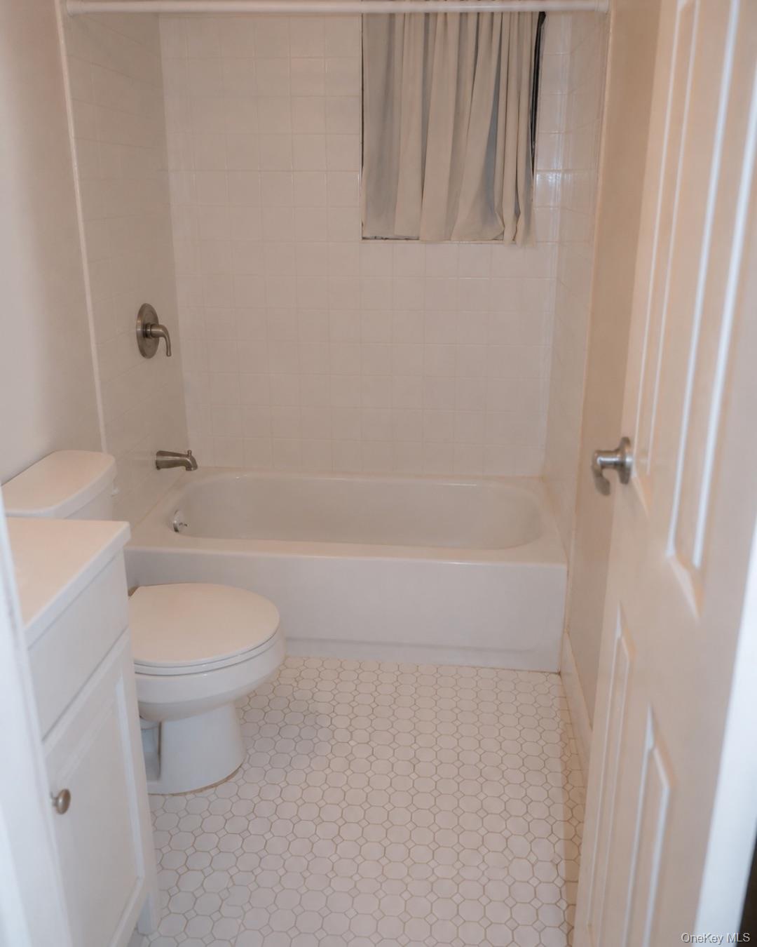 15 Harrison Avenue #57g Property Photo 2