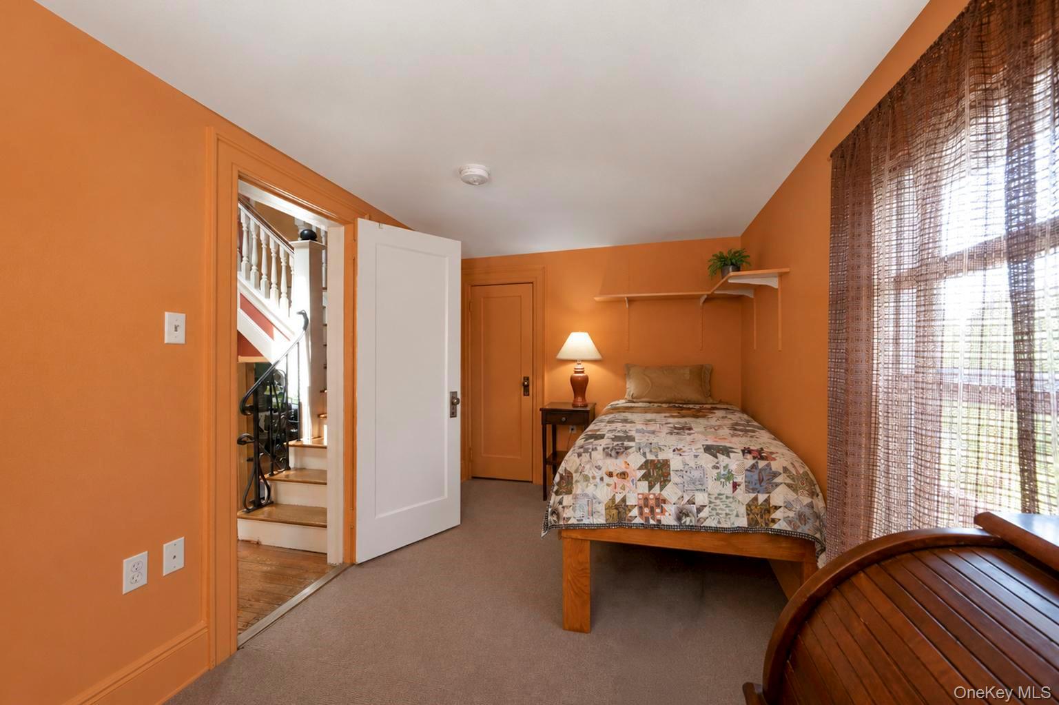 359 Roosevelt Avenue Property Photo 14