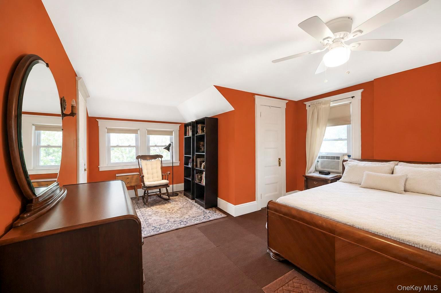 359 Roosevelt Avenue Property Photo 15