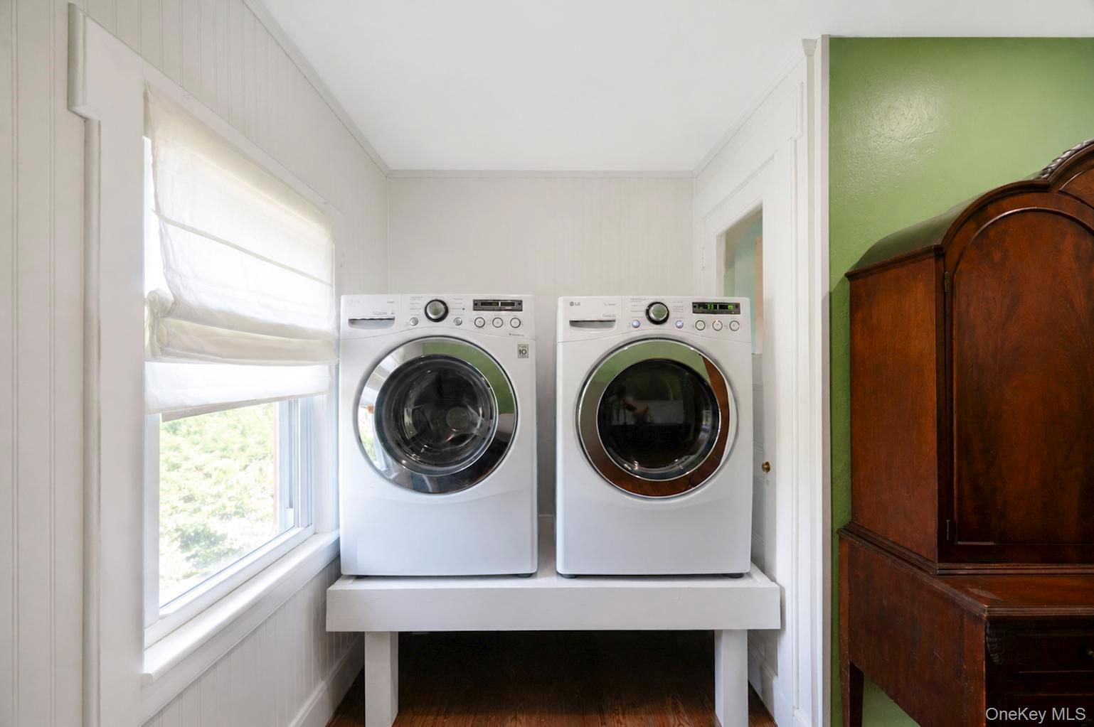 359 Roosevelt Avenue Property Photo 22