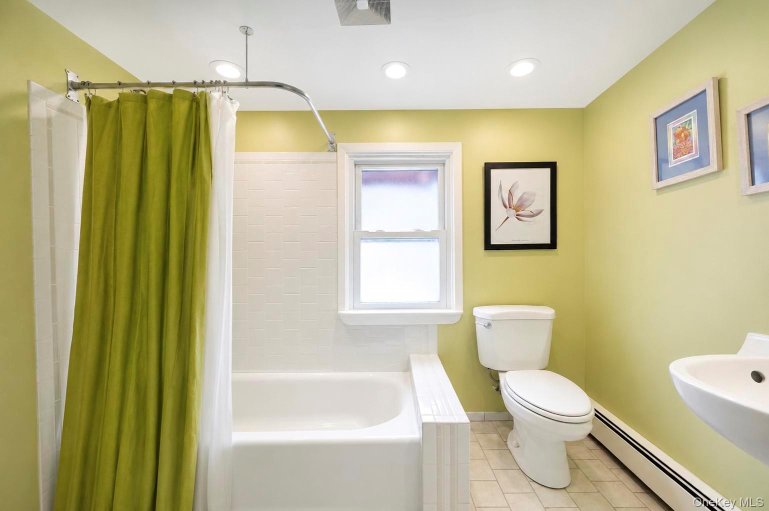 359 Roosevelt Avenue Property Photo 25