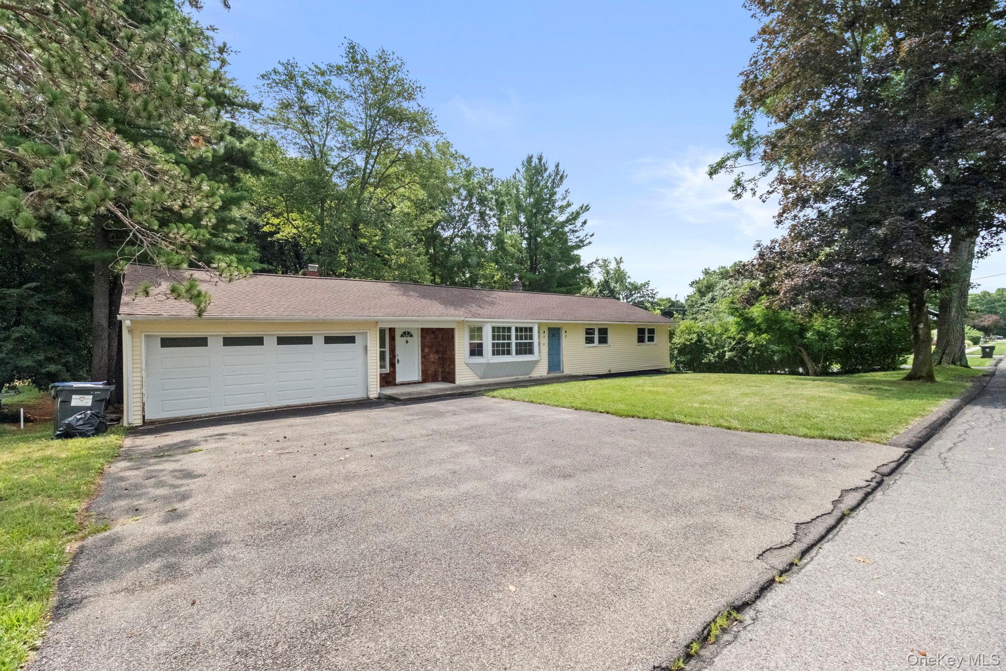 23 Oakland Avenue Property Photo 2