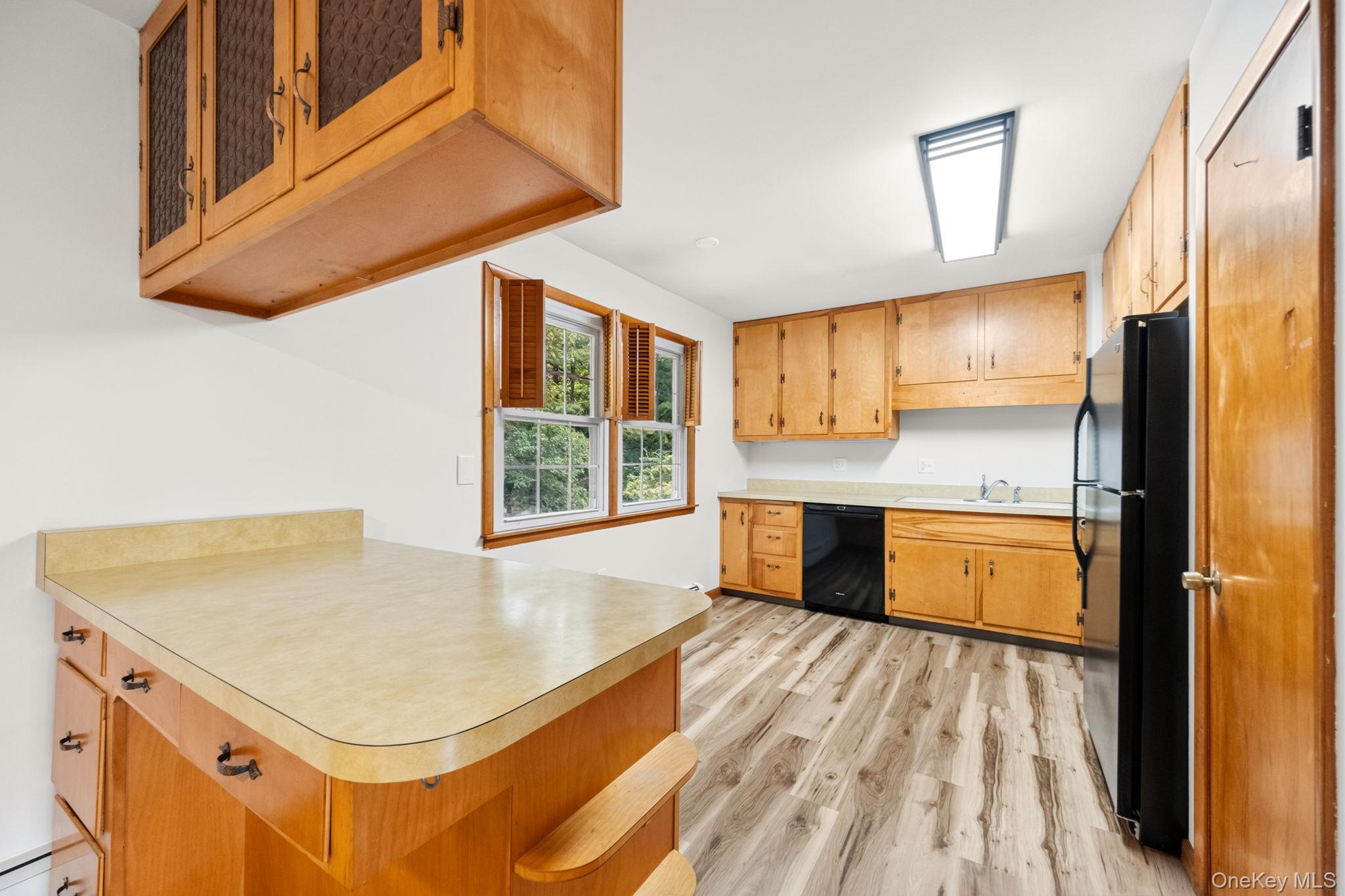 23 Oakland Avenue Property Photo 20