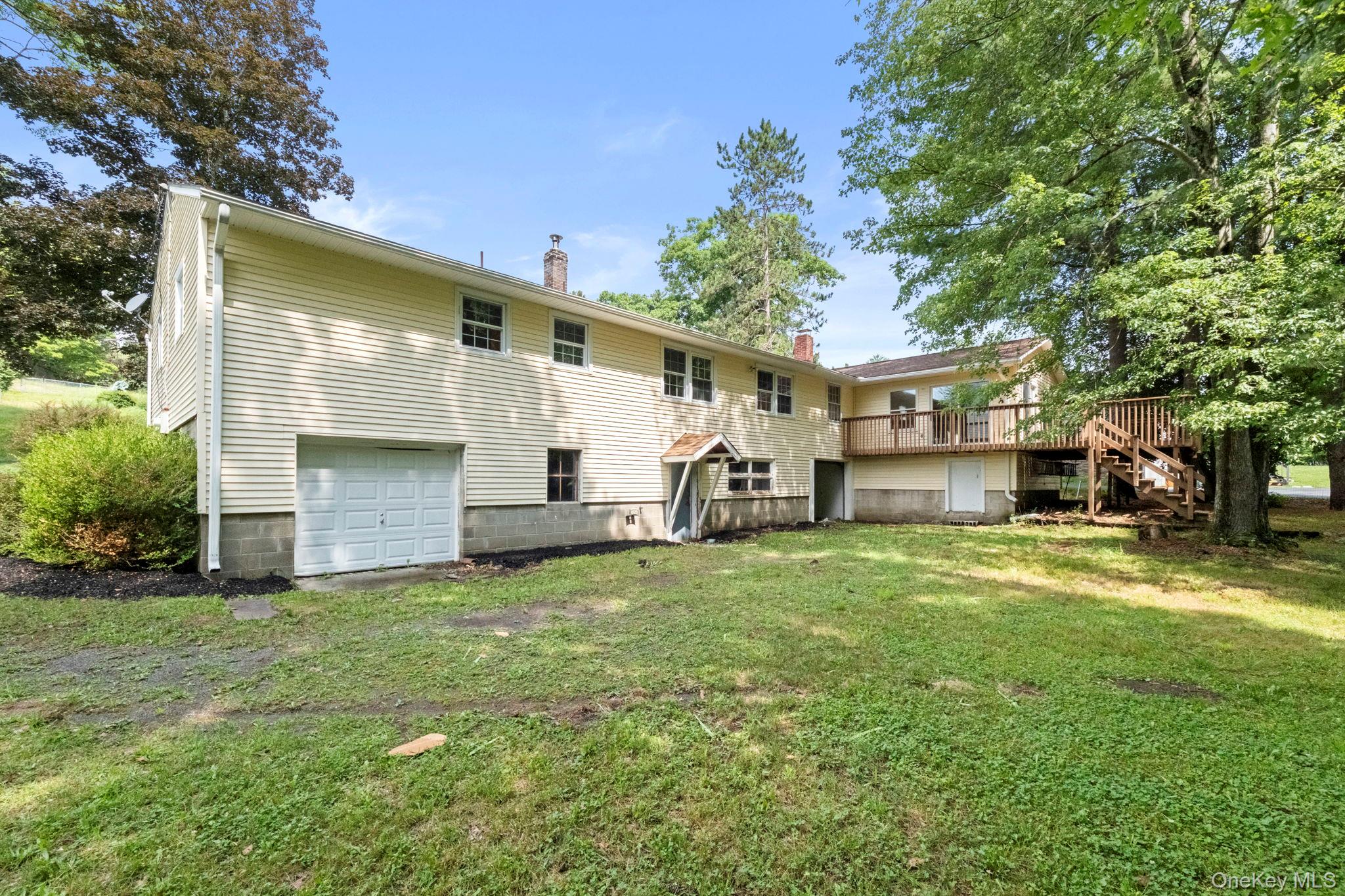 23 Oakland Avenue Property Photo 37