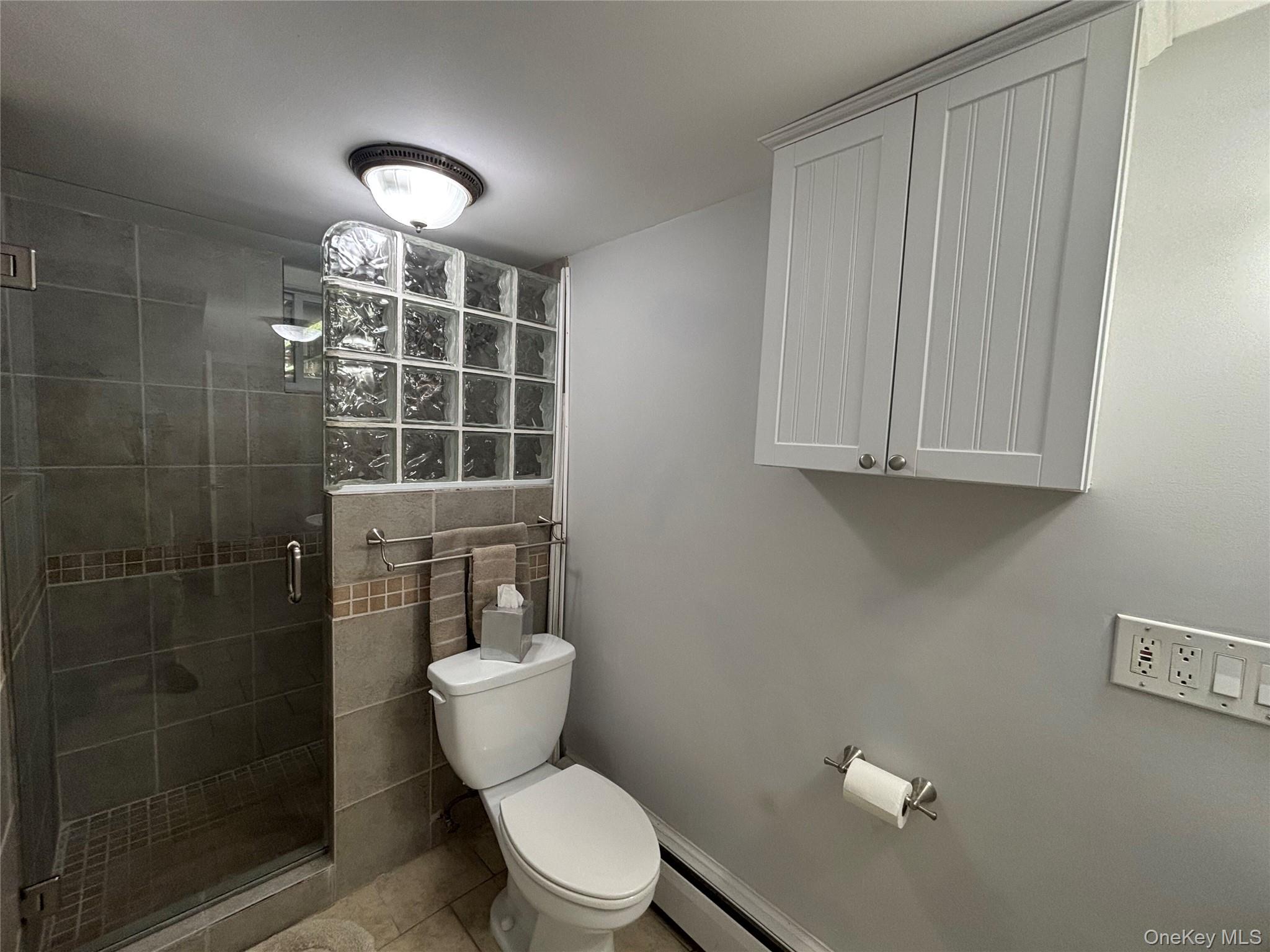 210 Glen Avenue Property Photo 38
