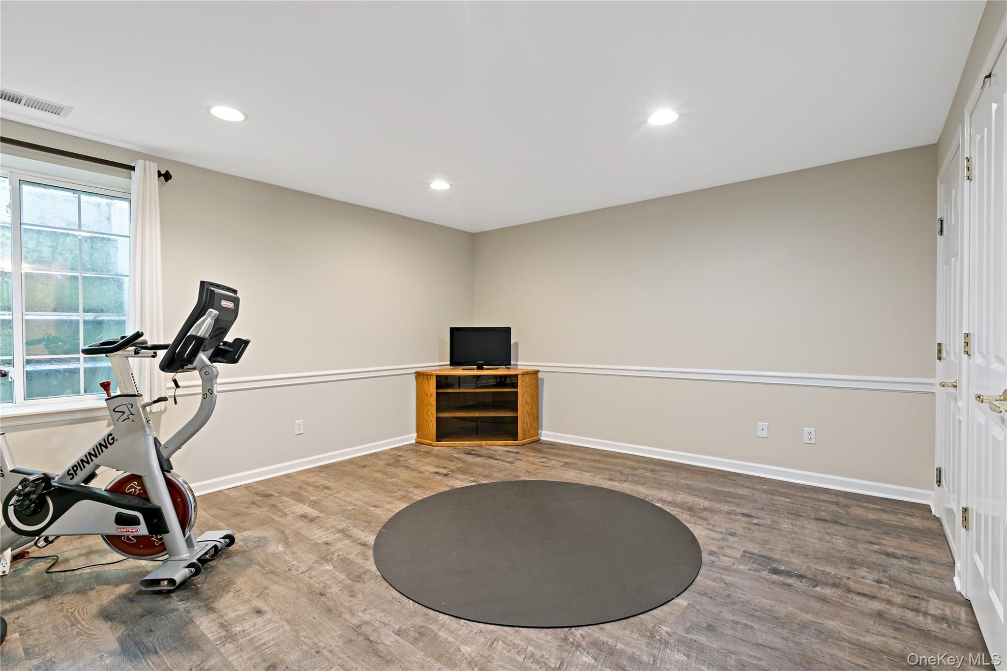 138 Underhill Lane Property Photo 3