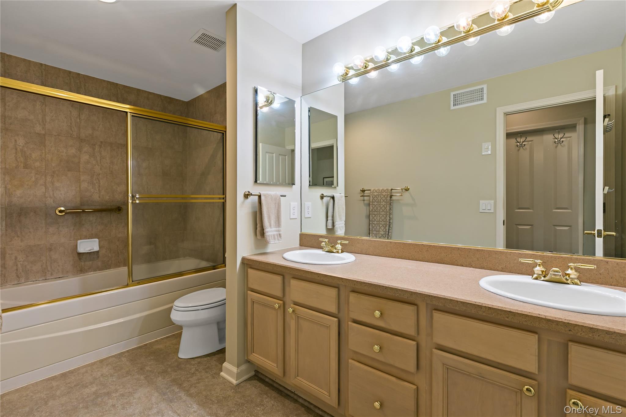 138 Underhill Lane Property Photo 17