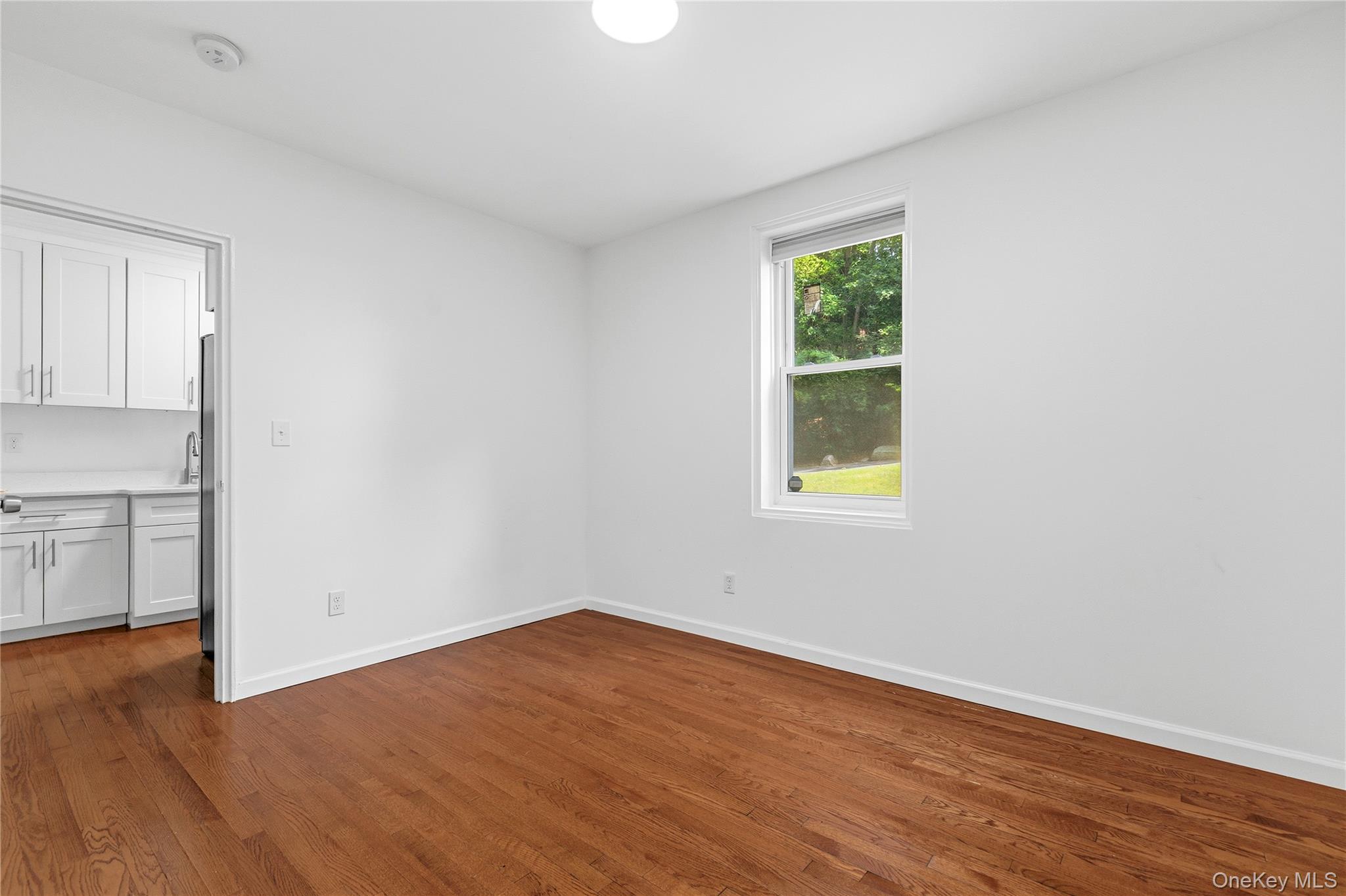 1133 Midland Avenue 1k Property Photo 7