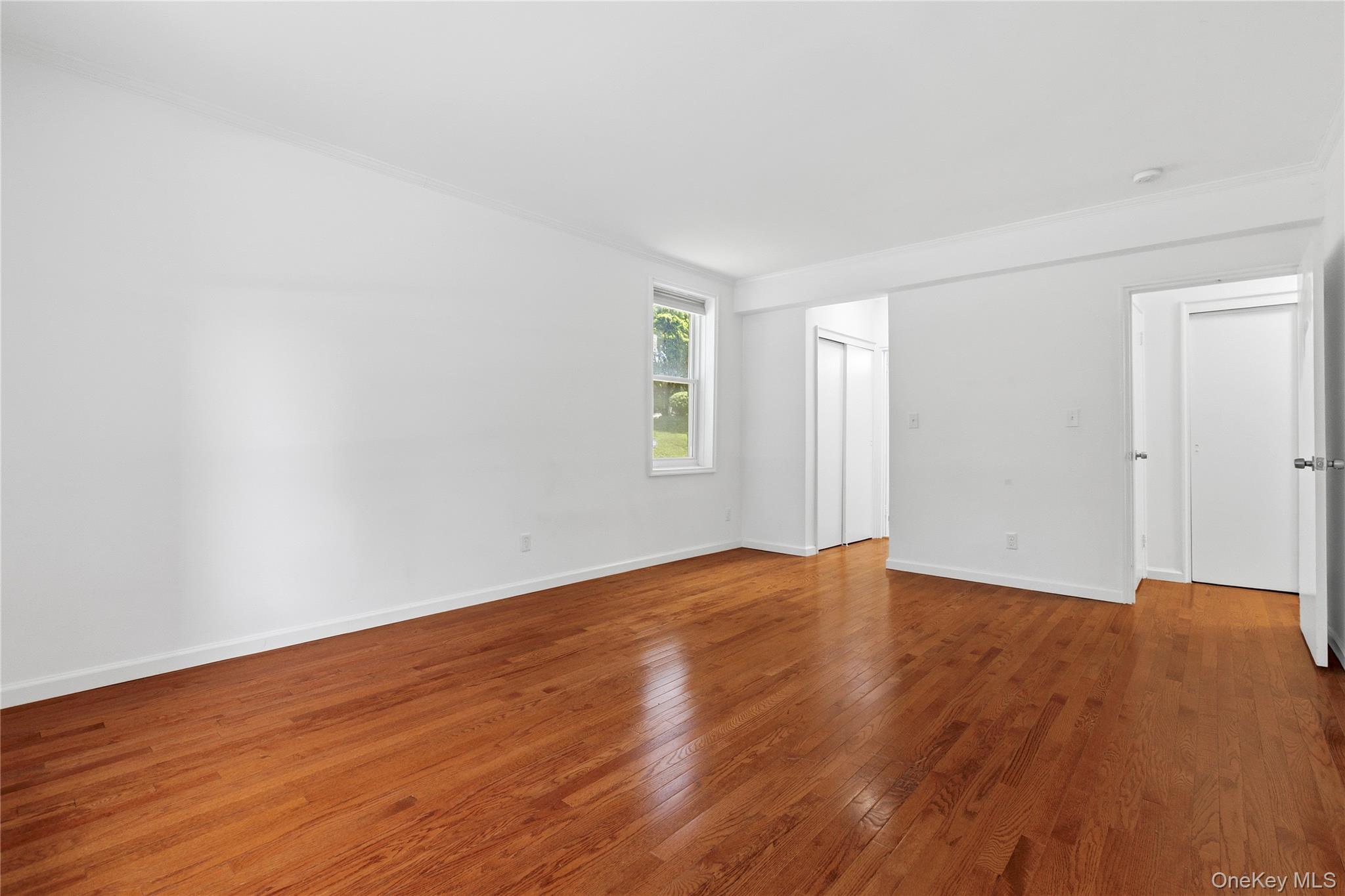 1133 Midland Avenue 1k Property Photo 10