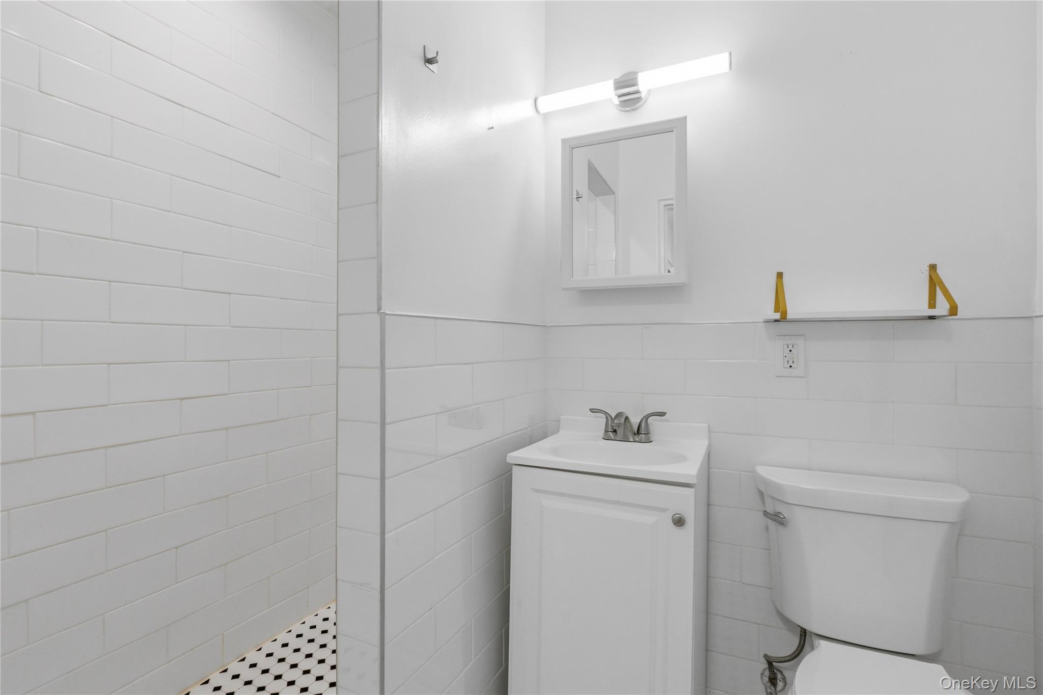 1133 Midland Avenue 1k Property Photo 16