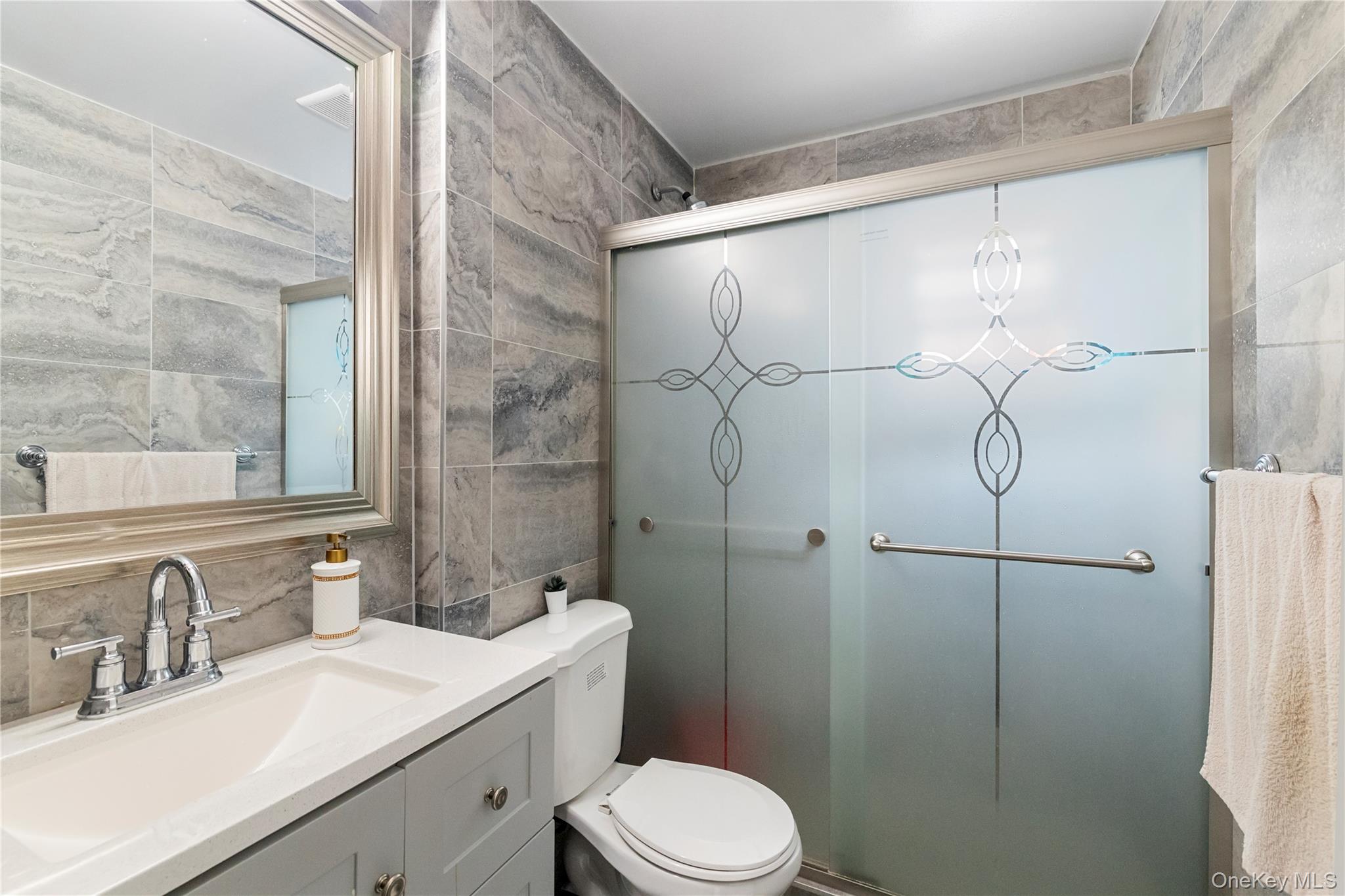 92 W 21st Street Property Photo 16