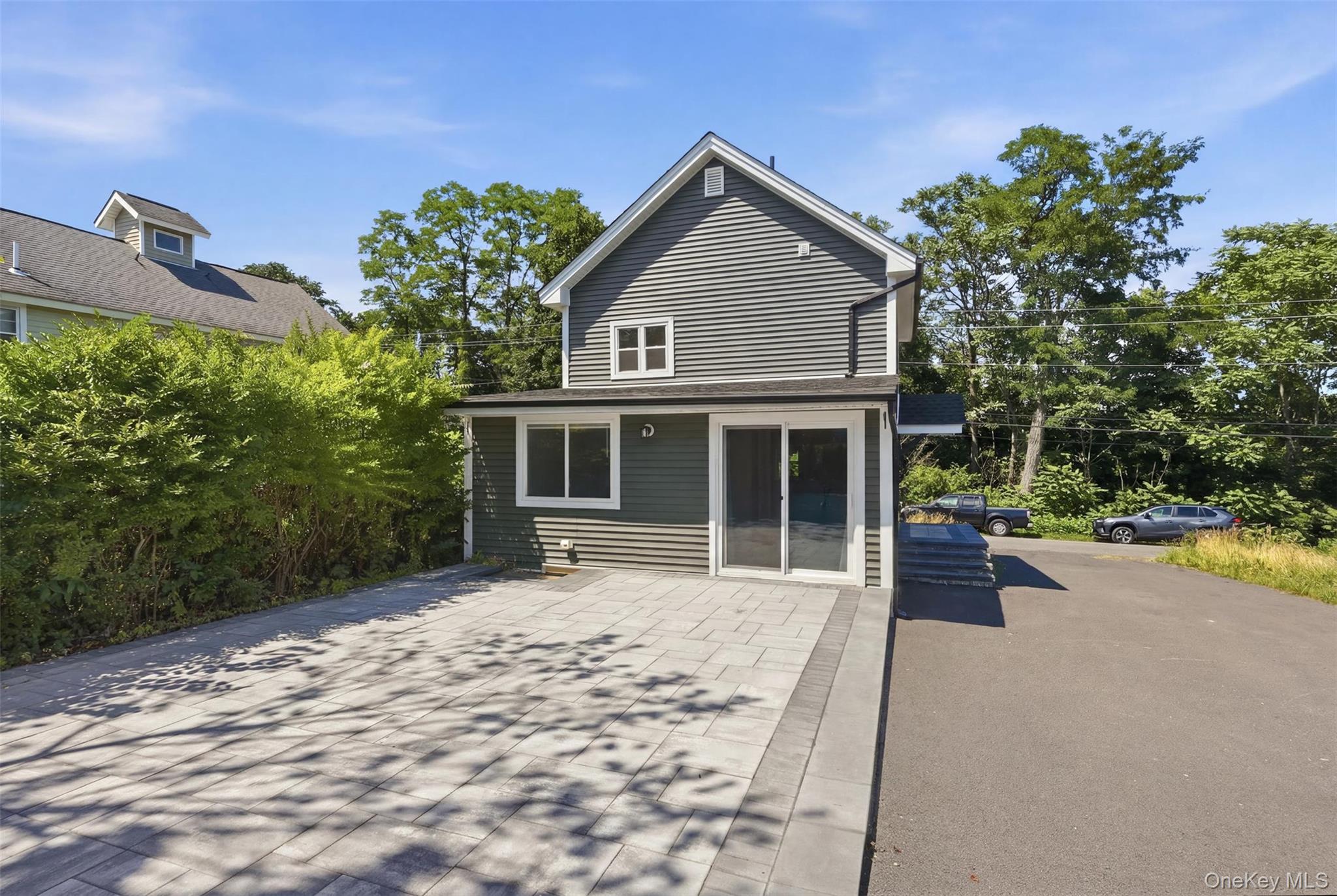 142 Railroad Avenue Property Photo 11