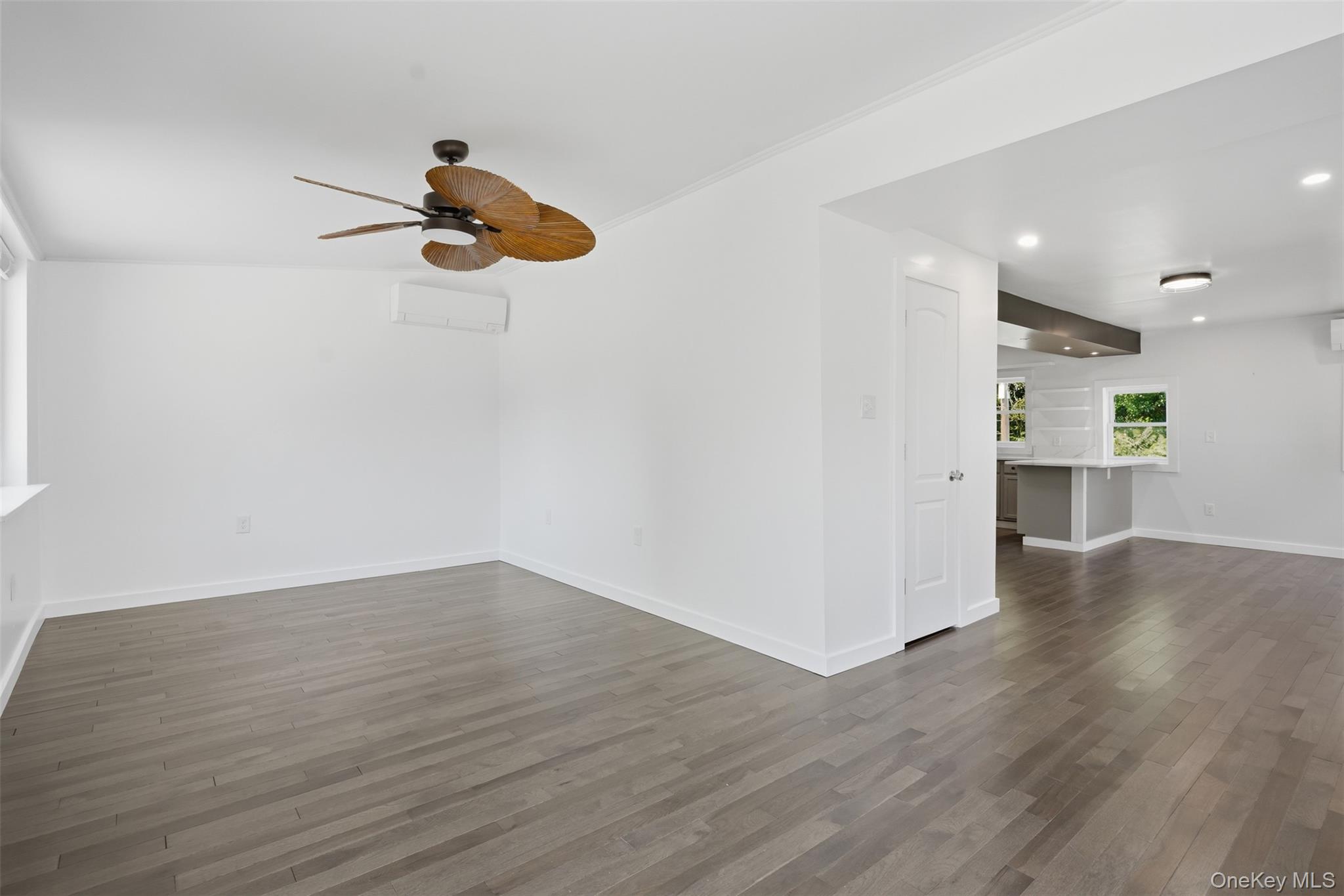 142 Railroad Avenue Property Photo 12