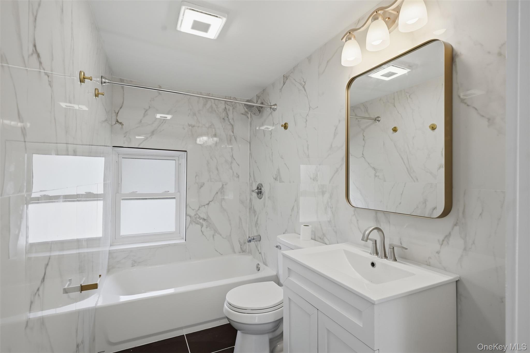 142 Railroad Avenue Property Photo 17