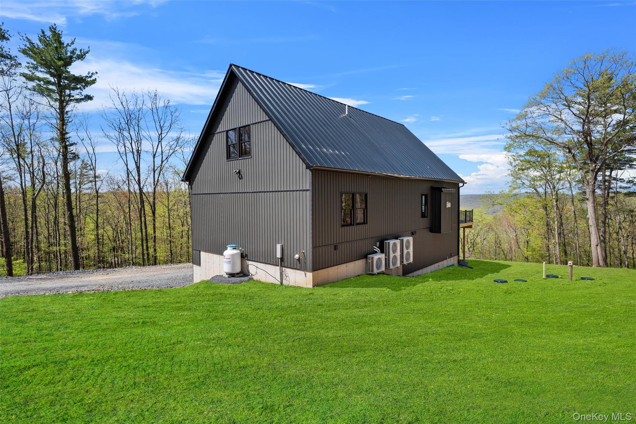 98 Fox Hill Road Property Photo 44