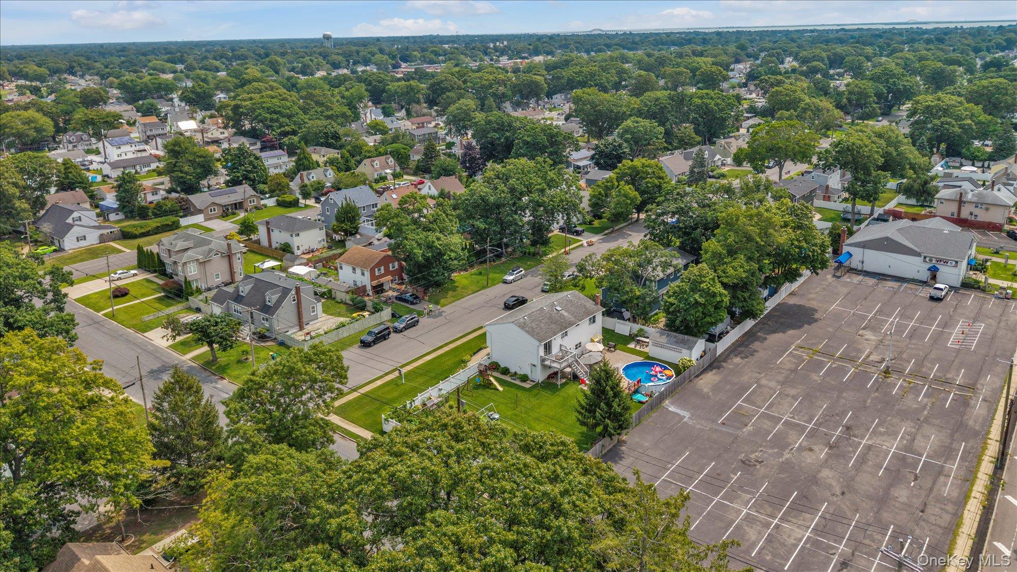 583 N Erie Avenue Property Photo 25