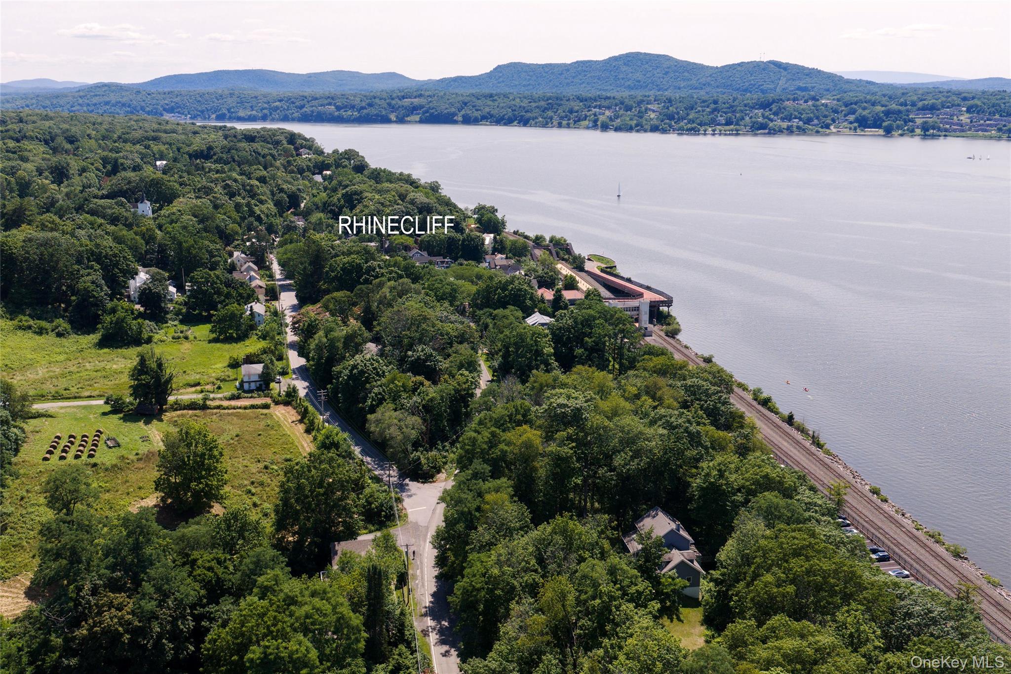 420 Rhinecliff Road Property Photo 35