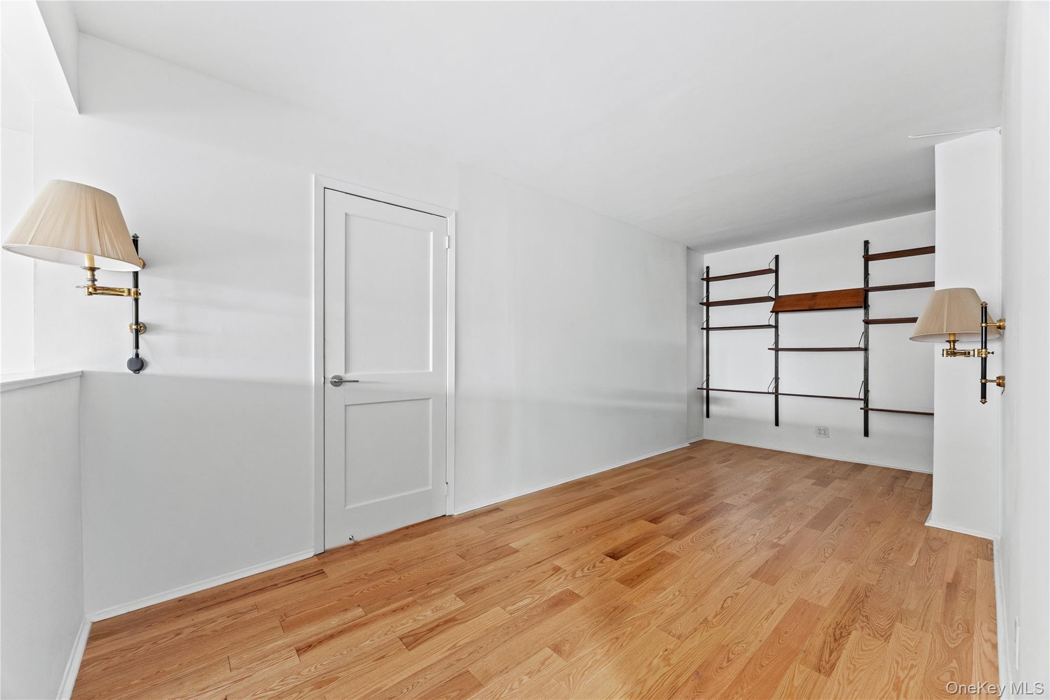 201 E 28th Street 16ab Property Photo 6