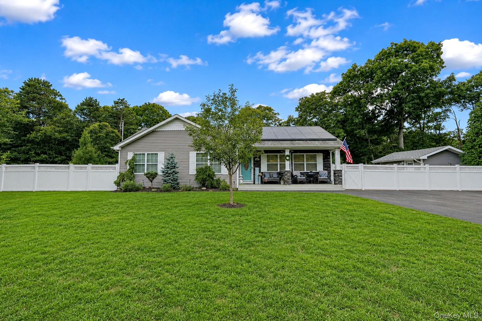 22 Deer Avenue Property Photo 5