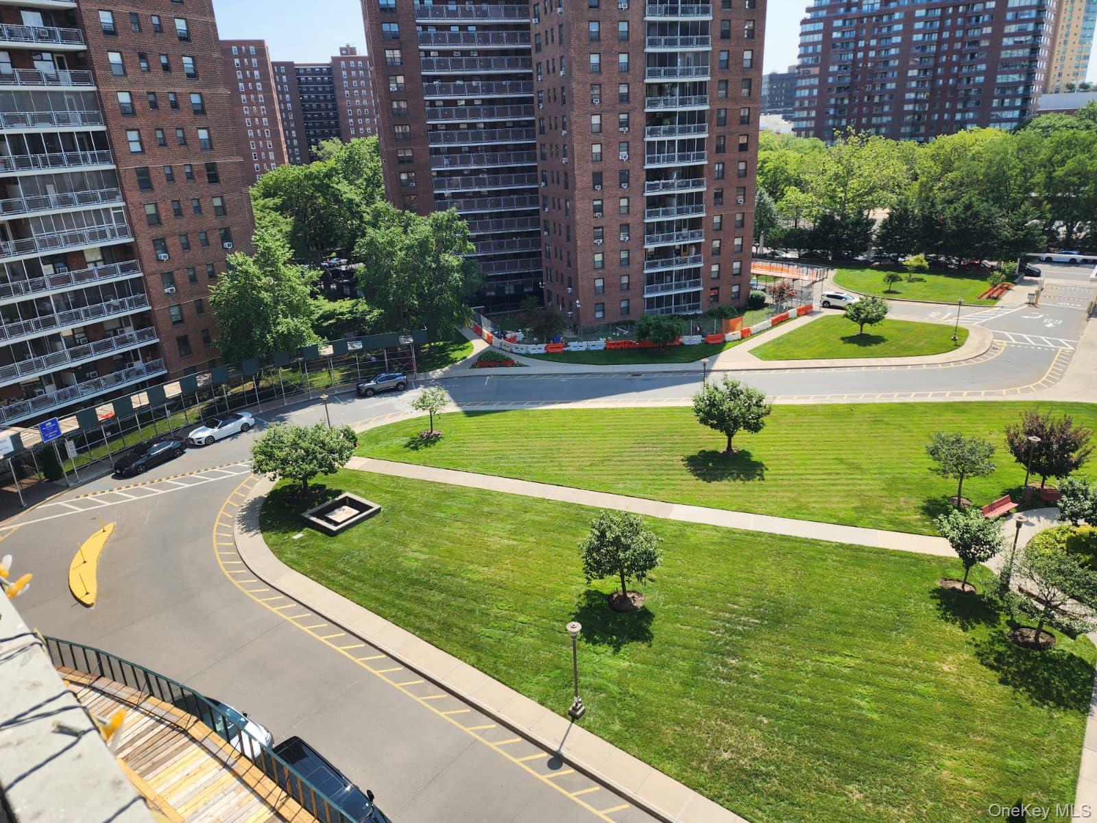 61-35 98th Street 8n Property Photo 4