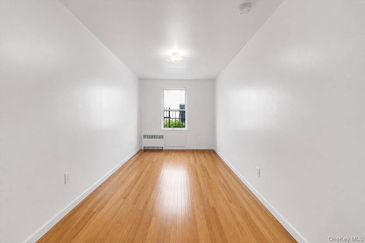 625 Coster Street Property Photo 12
