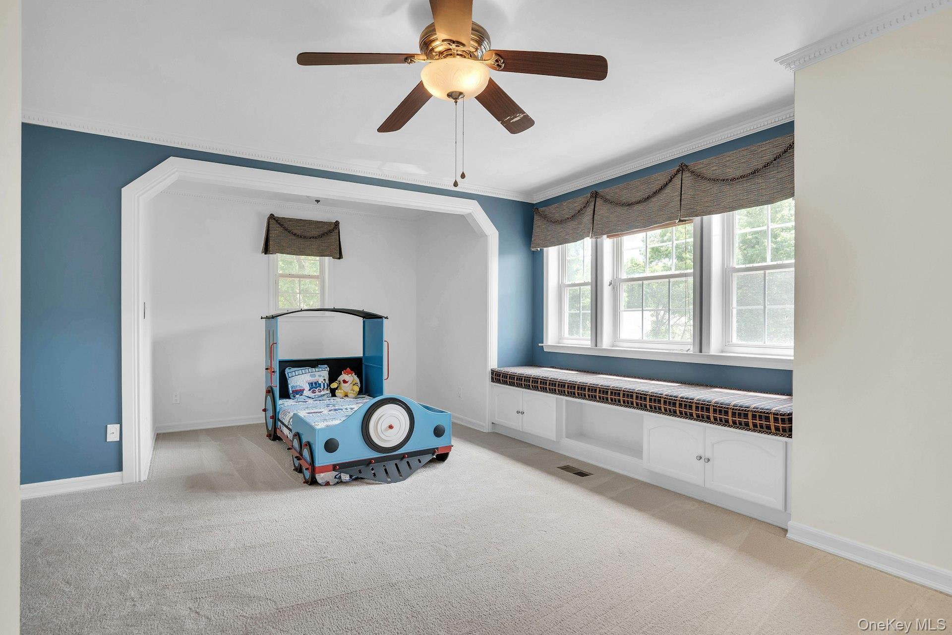 7 Dorm Court Property Photo 33
