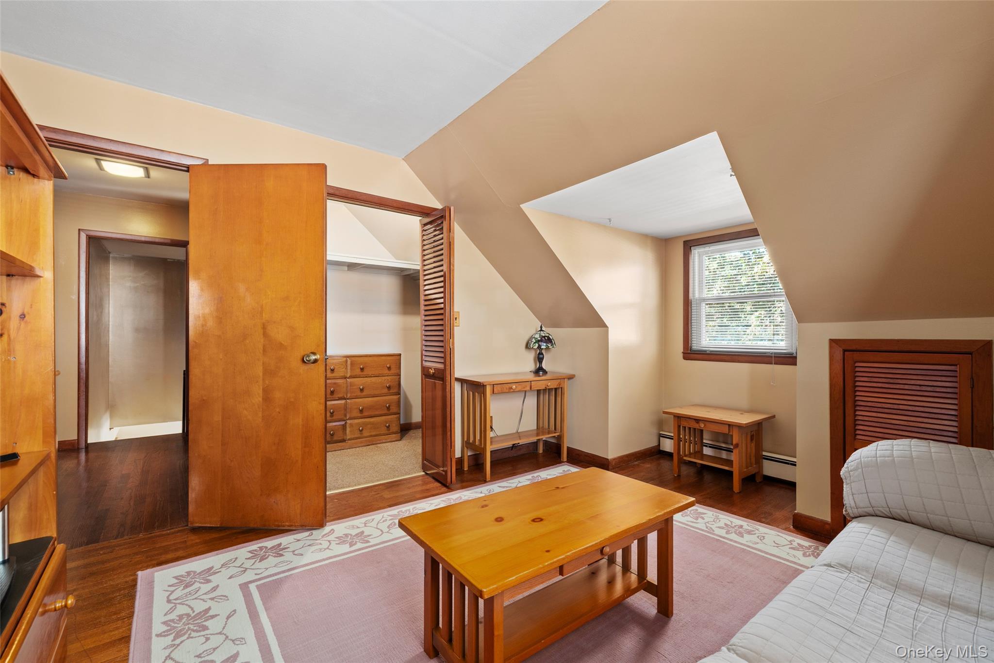 2360 Hamilton Avenue Property Photo 14