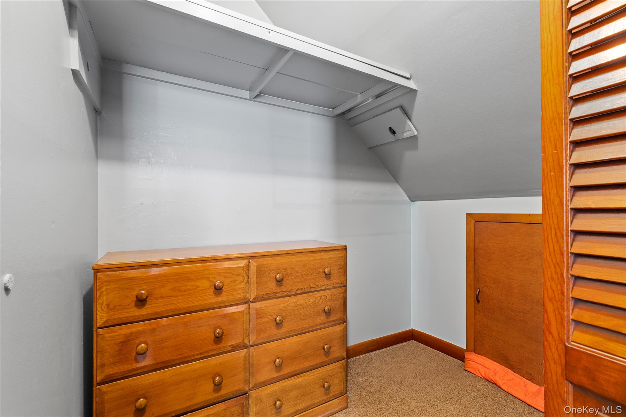 2360 Hamilton Avenue Property Photo 15