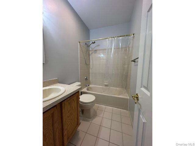 1030281 Property Photo 4