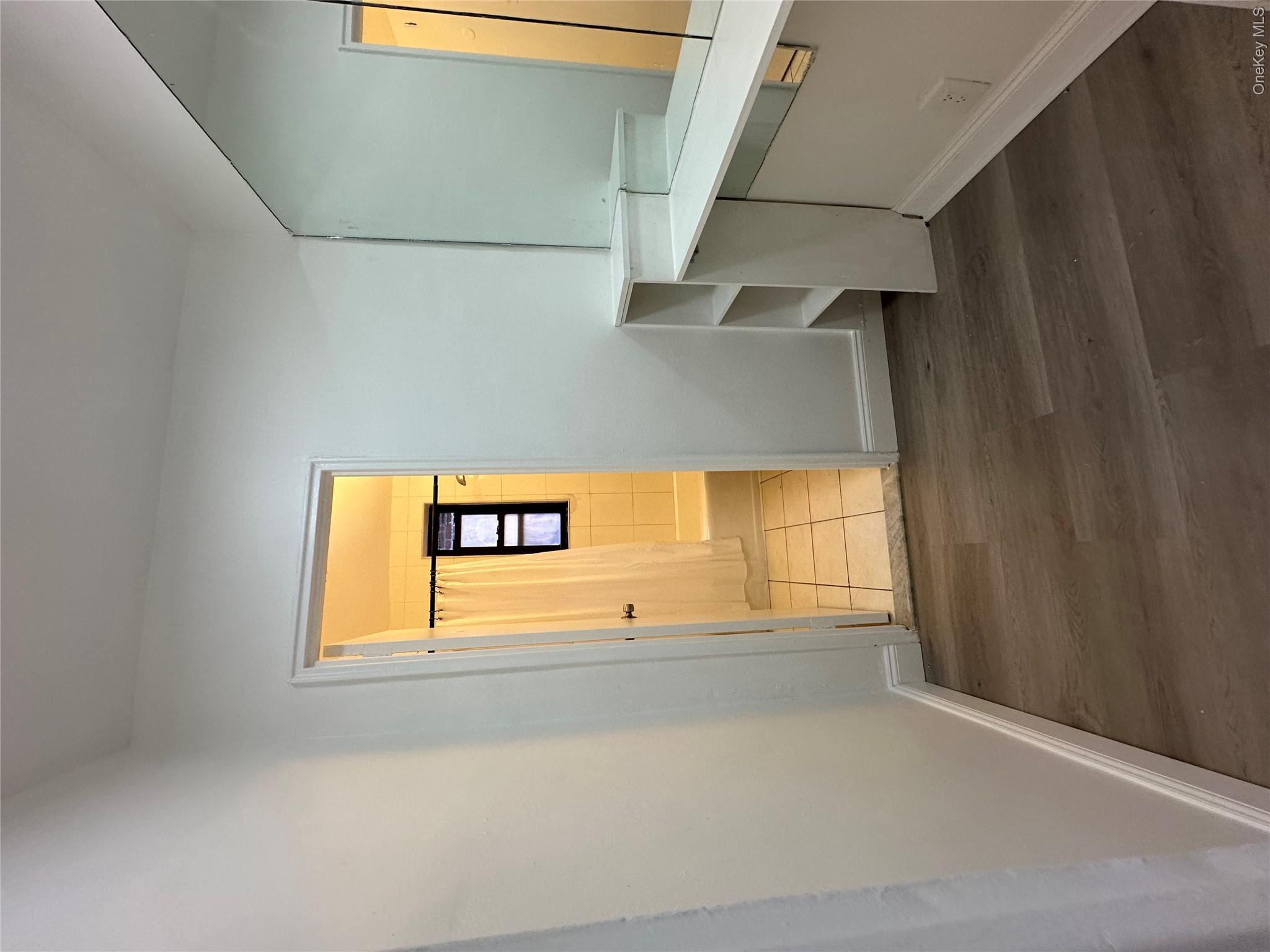150-30 71 Avenue 6e Property Photo 8