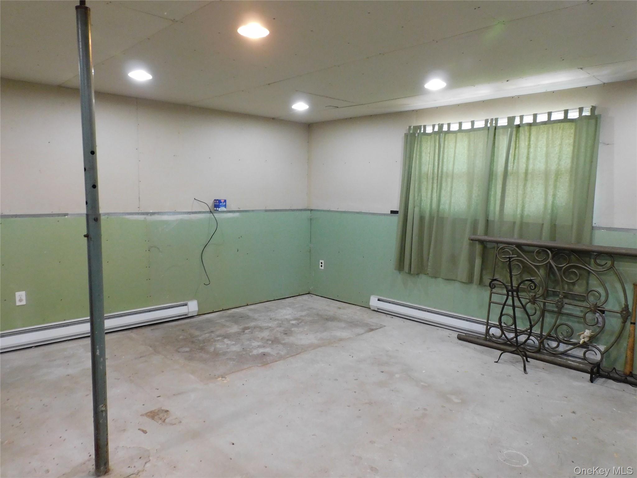 30 Kelly Avenue Property Photo 23