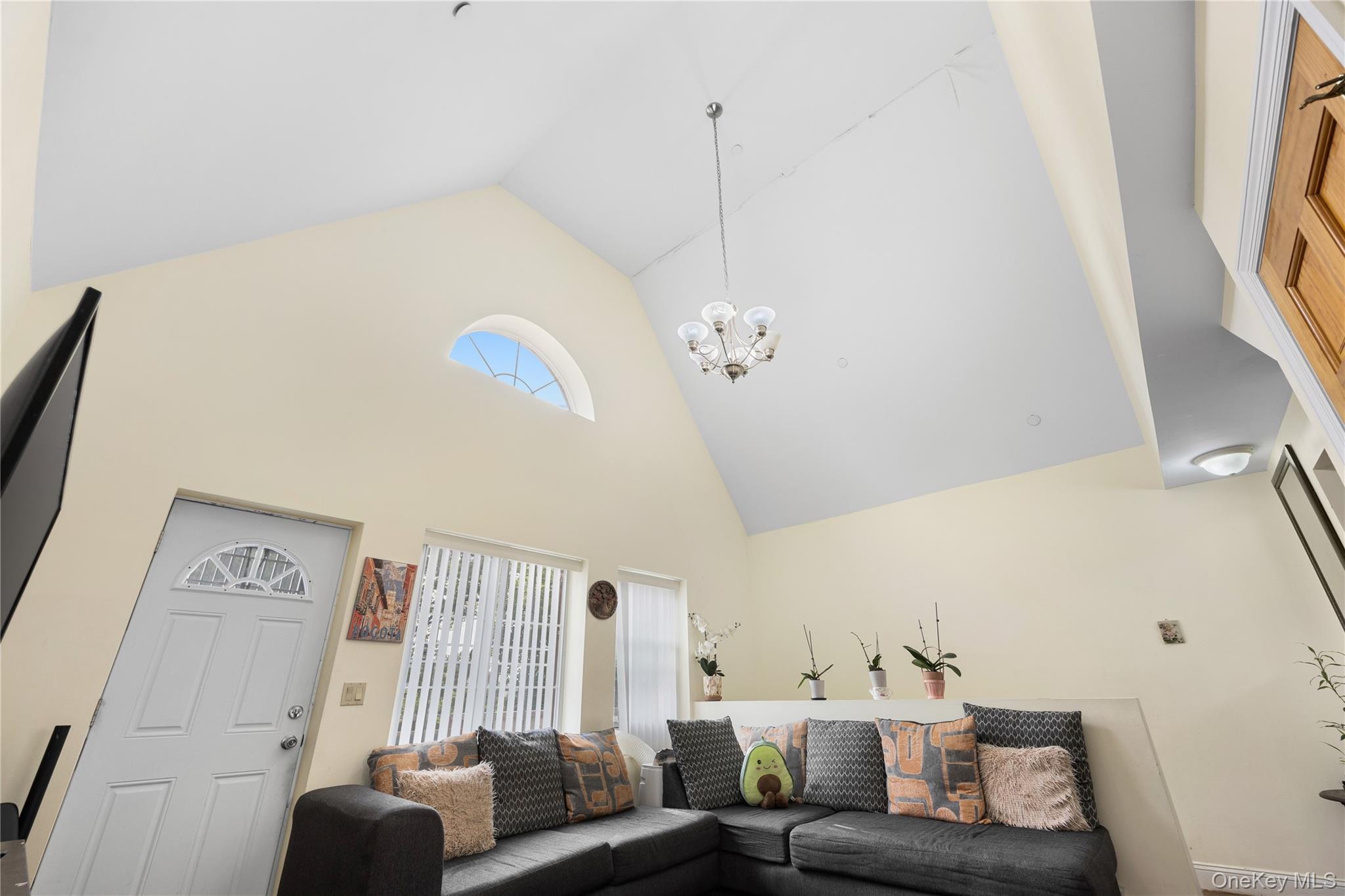 58-11 183rd Street Property Photo 7