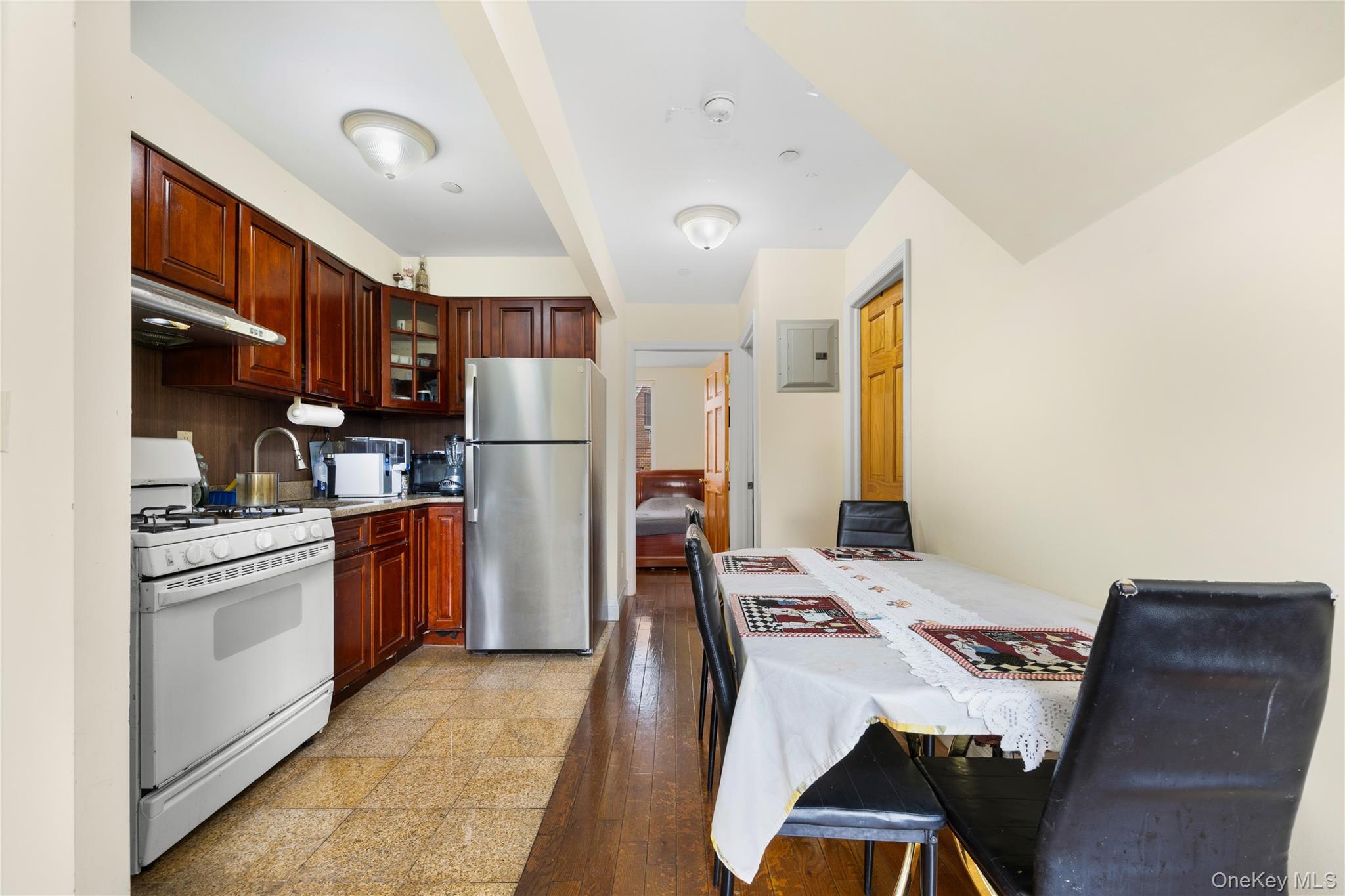 58-11 183rd Street Property Photo 8