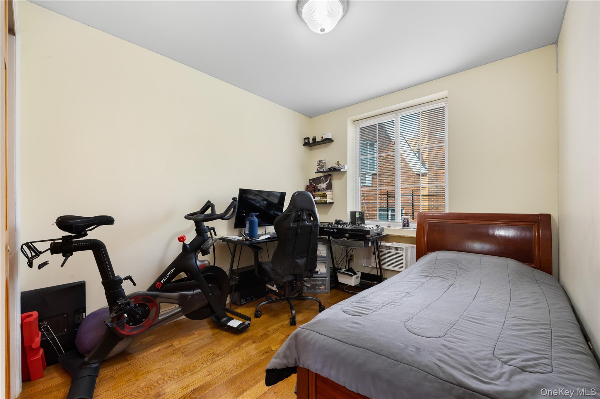 58-11 183rd Street Property Photo 11
