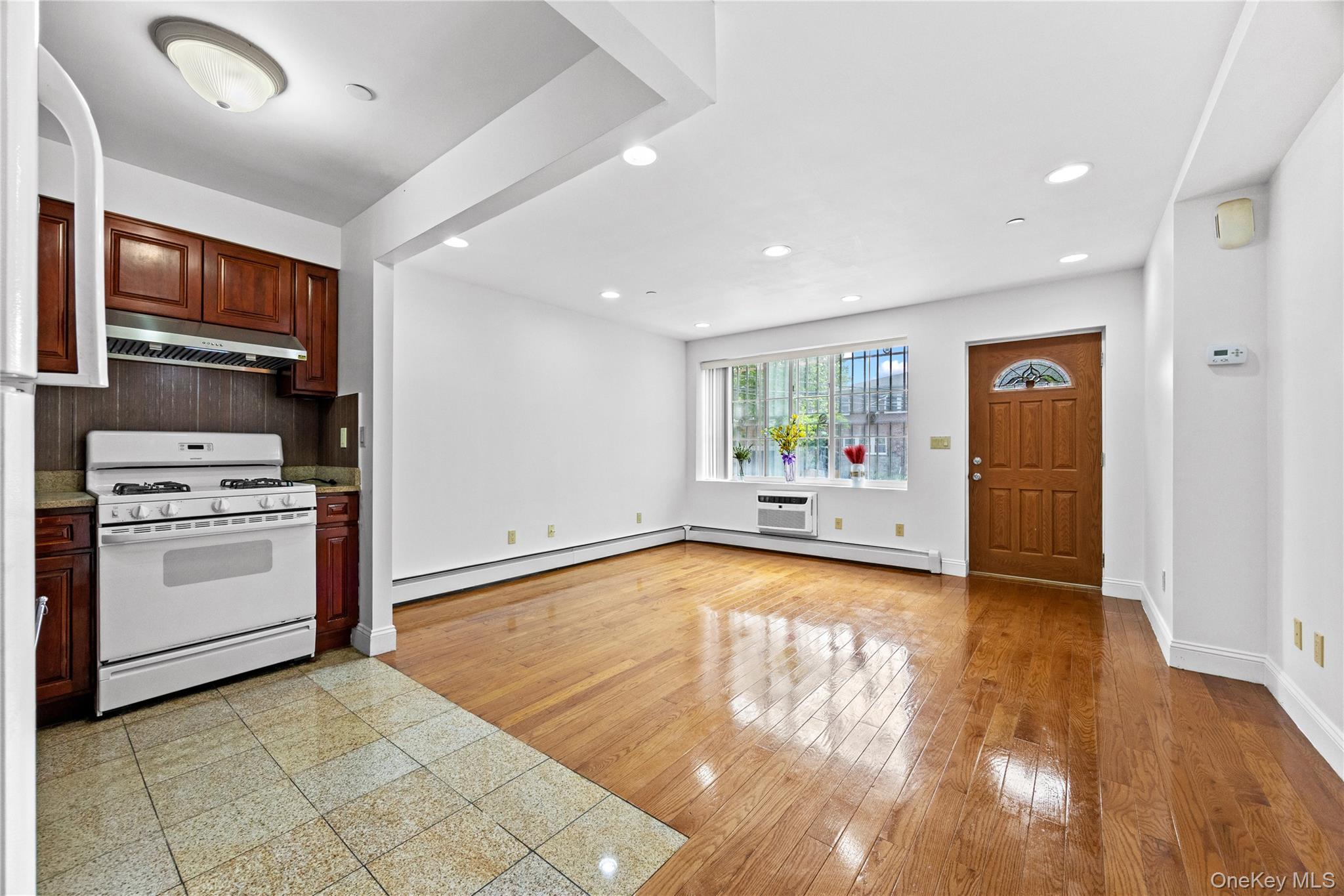 58-11 183rd Street Property Photo 23