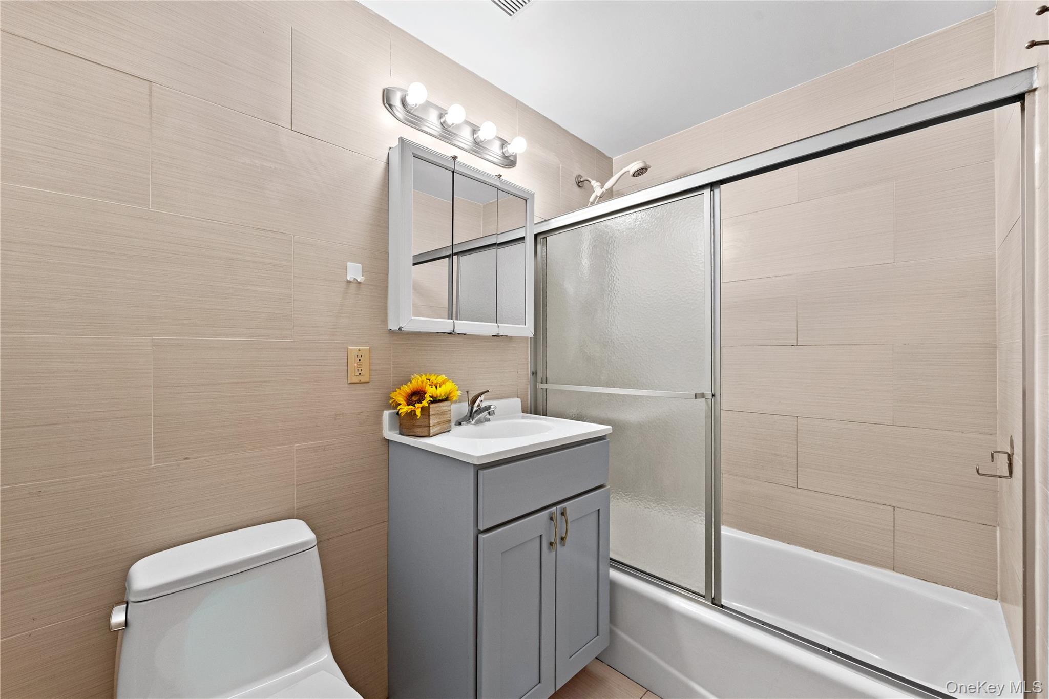 58-11 183rd Street Property Photo 25
